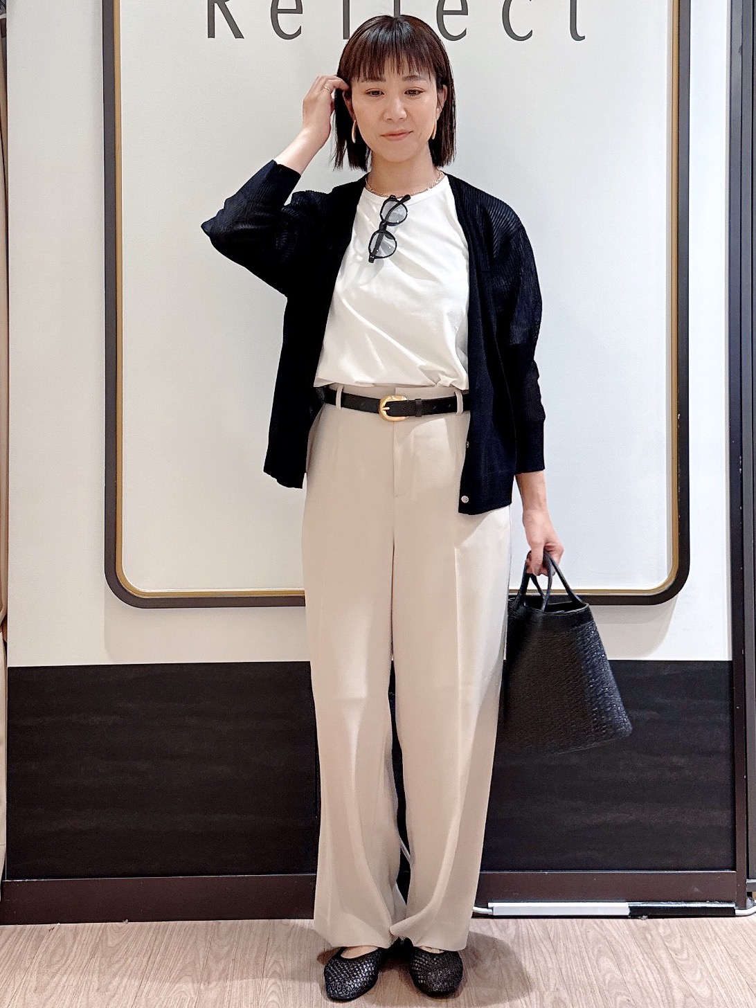 nekoさんの「Reflect｜Vネックニットカーディガン」を使ったコーディネート