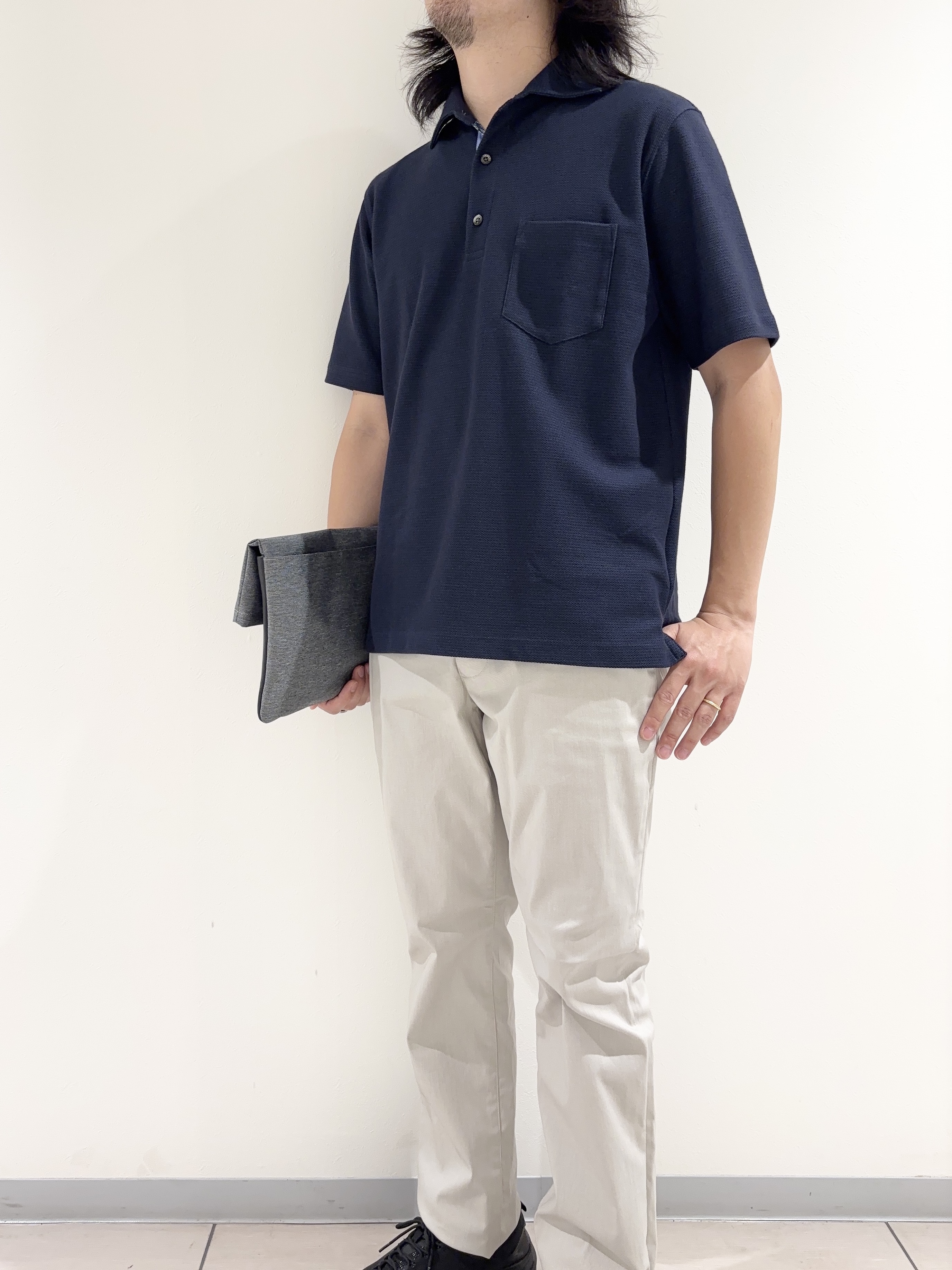及川さんの「TAKEO KIKUCHI｜【抗菌防臭】ステイフレッシュ ポロシャツ」を使ったコーディネート