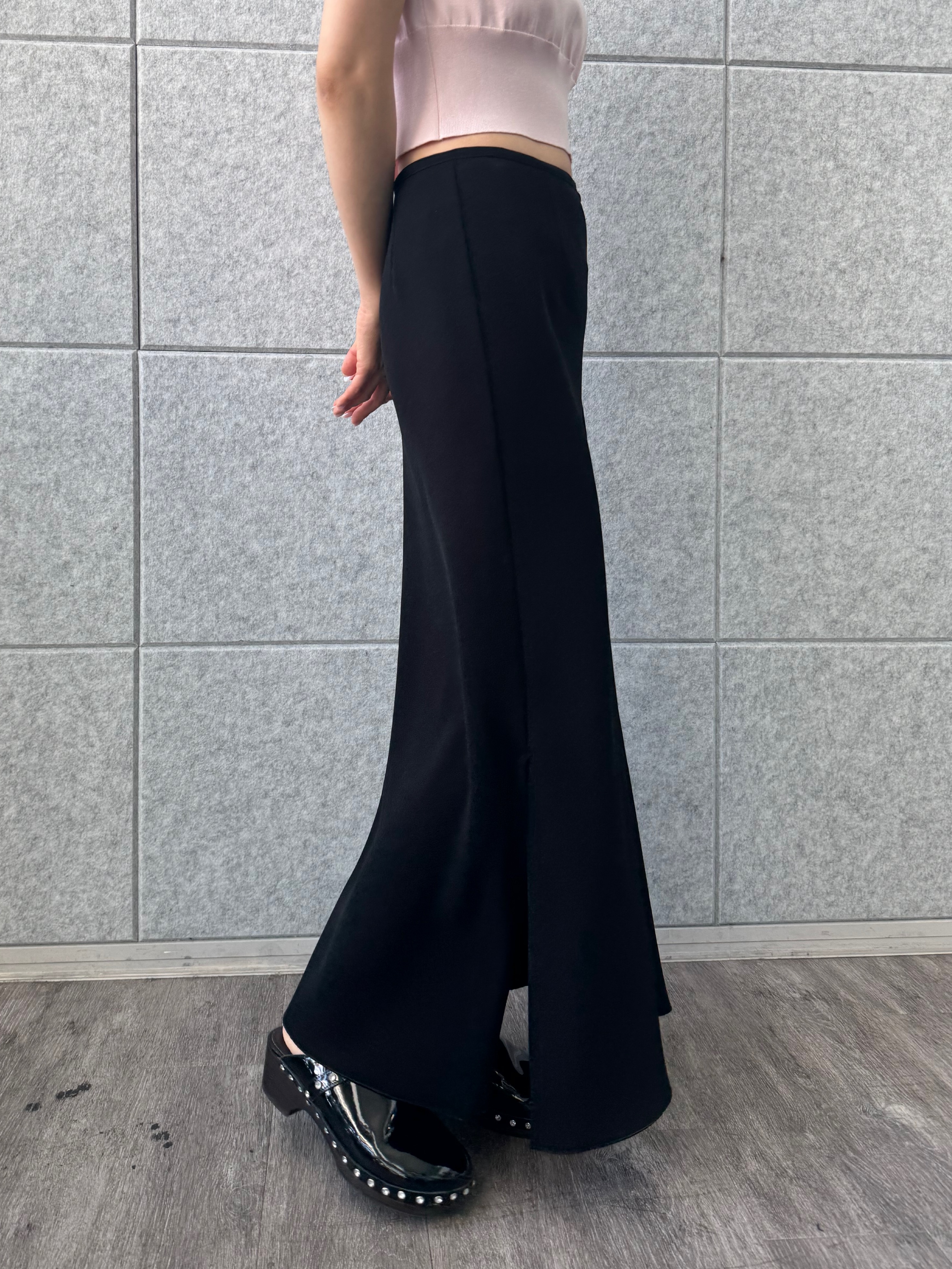 designer yukaさんの「CODE A｜【ReRe】easy－fit long skirt」を使ったコーディネート