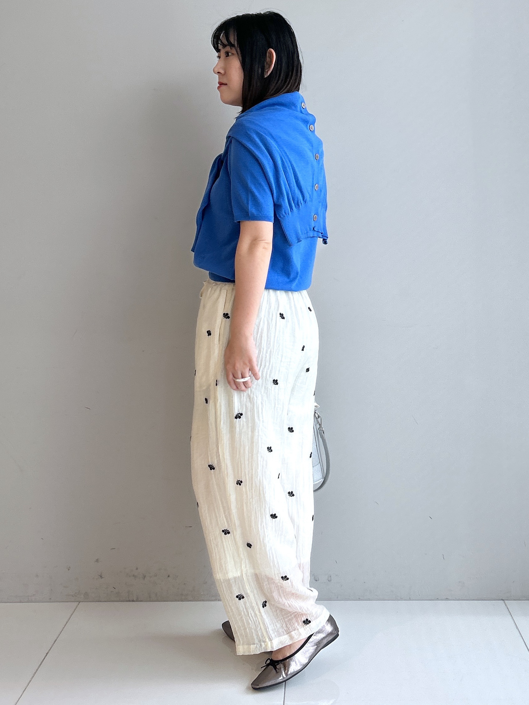 Hirokaさんの「Dessin｜【9色展開/接触冷感/UVカット】ドライタッチサマーニットT」を使ったコーディネート
