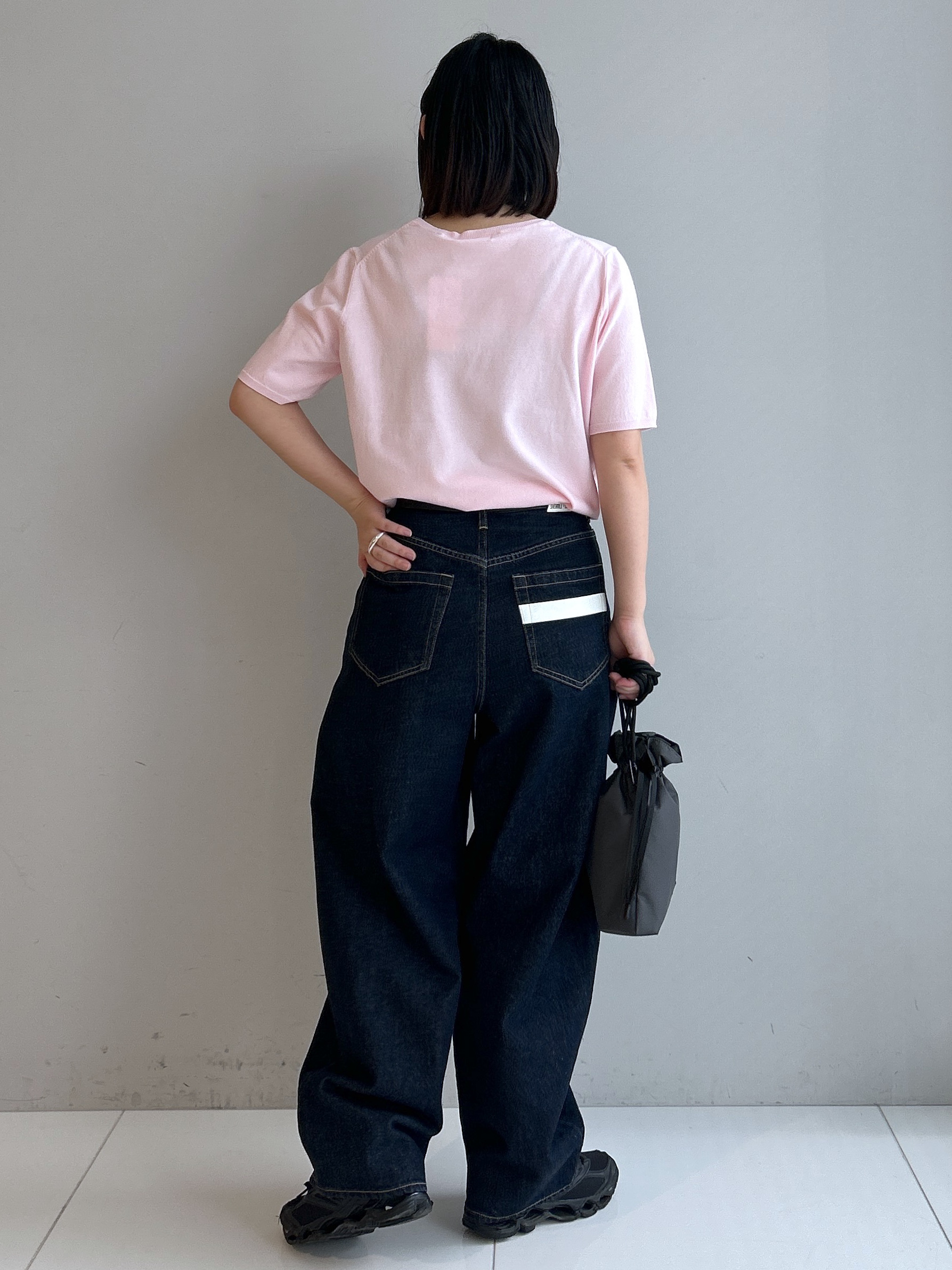 Hirokaさんの「Dessin｜【9色展開/接触冷感/UVカット】ドライタッチサマーニットT」を使ったコーディネート
