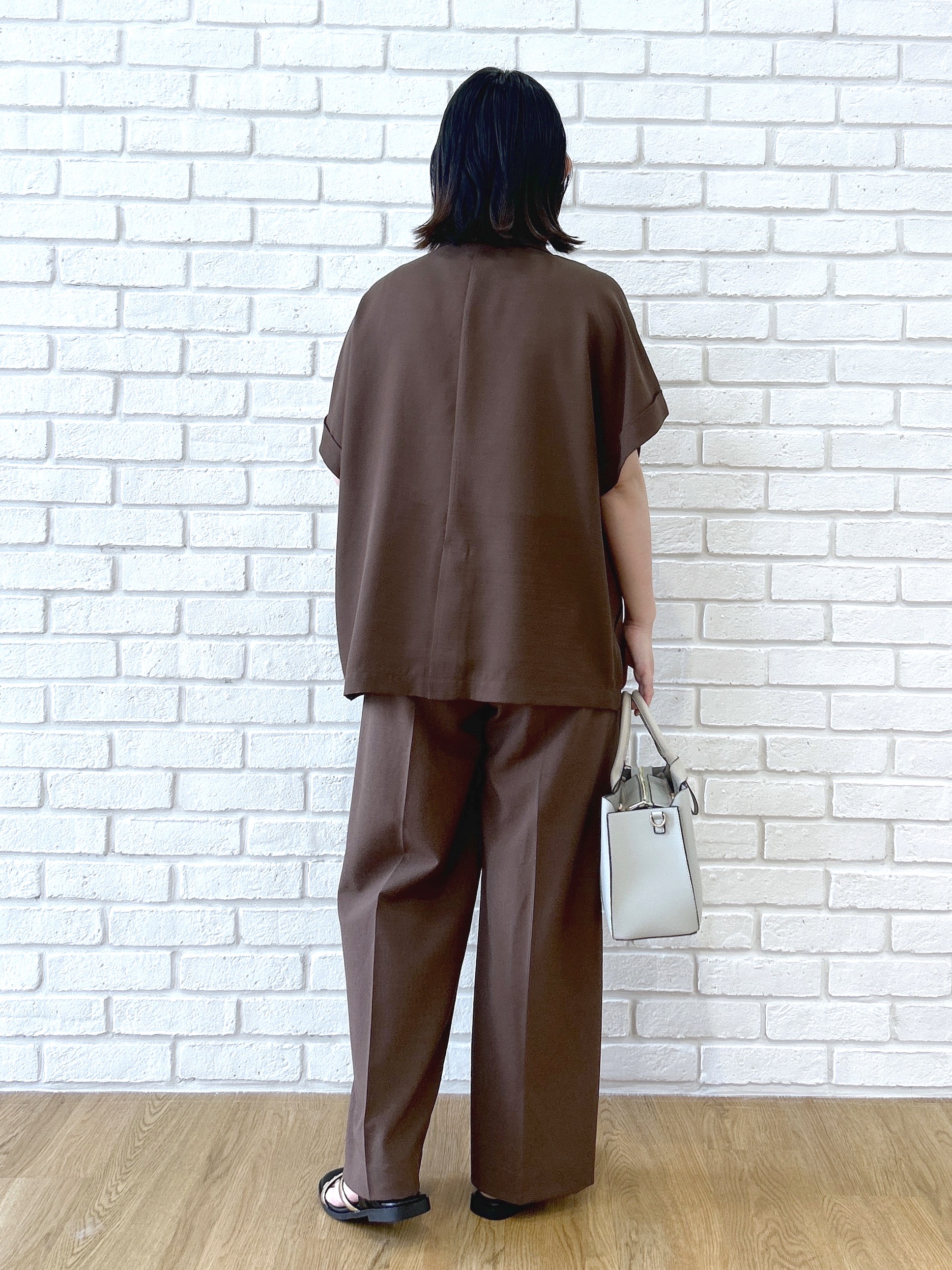 Hirokaさんの「grove｜【洗濯機OK・遮熱・ひんやり/SETUP可】シワになりにくい、ベルト付ワイドパンツ」を使ったコーディネート