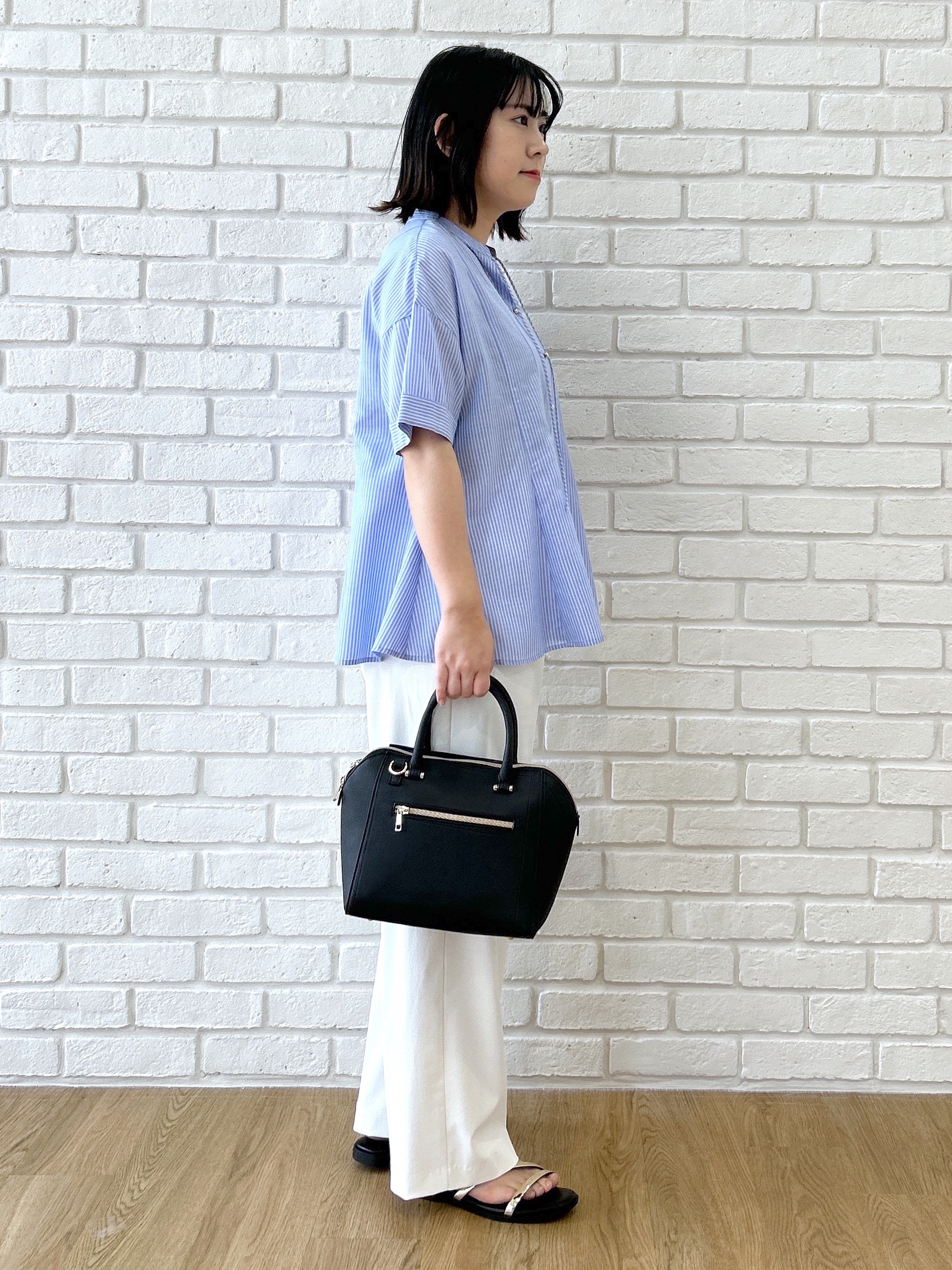 Hirokaさんの「grove｜【洗濯機OK・ひんやり】さらっと軽やか、夏のフレアシャツ」を使ったコーディネート