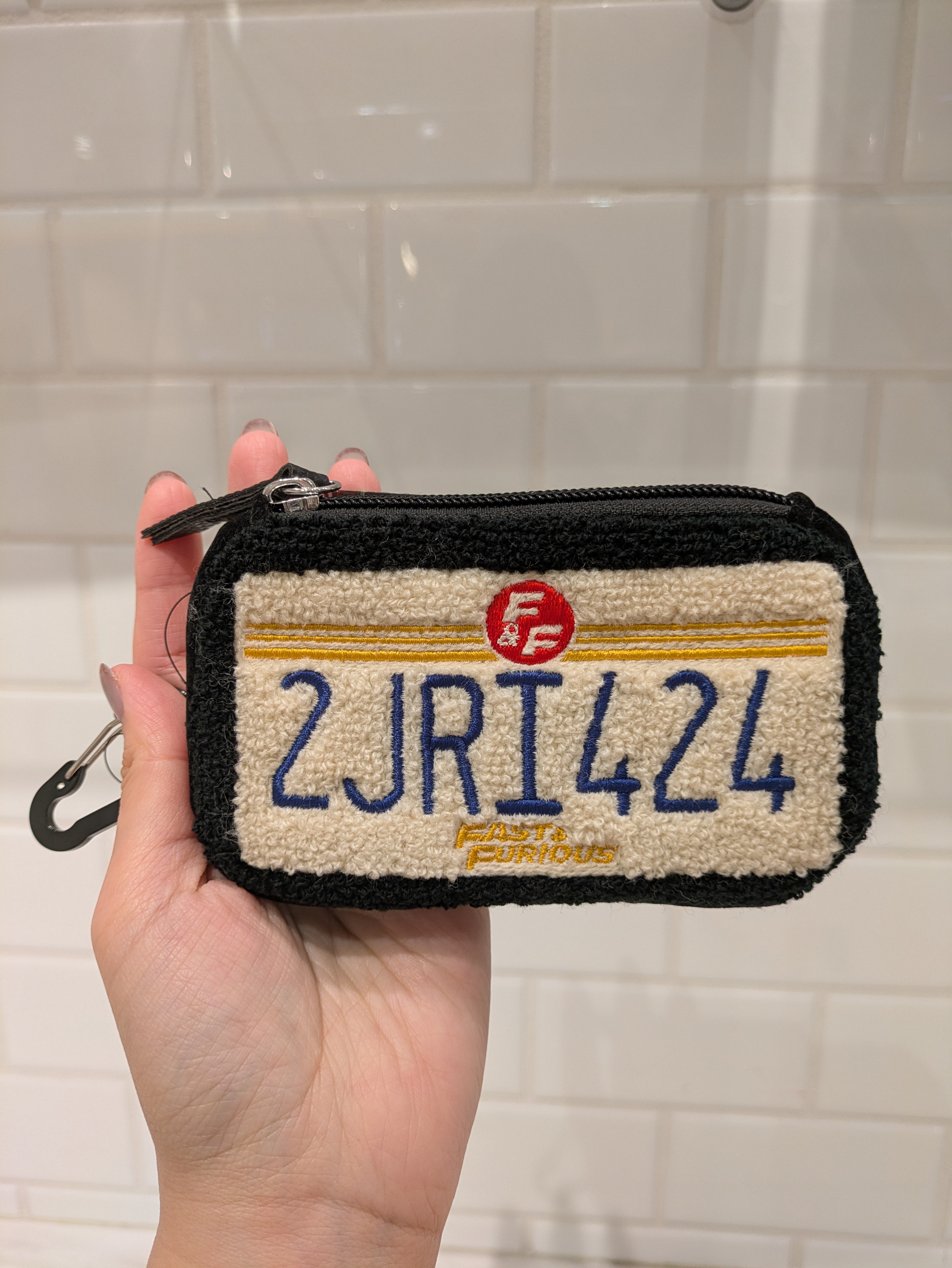shino.さんの「212 KITCHEN STORE｜ミニさがらポーチ OR ＜ワイルド・スピード＞」を使ったコーディネート
