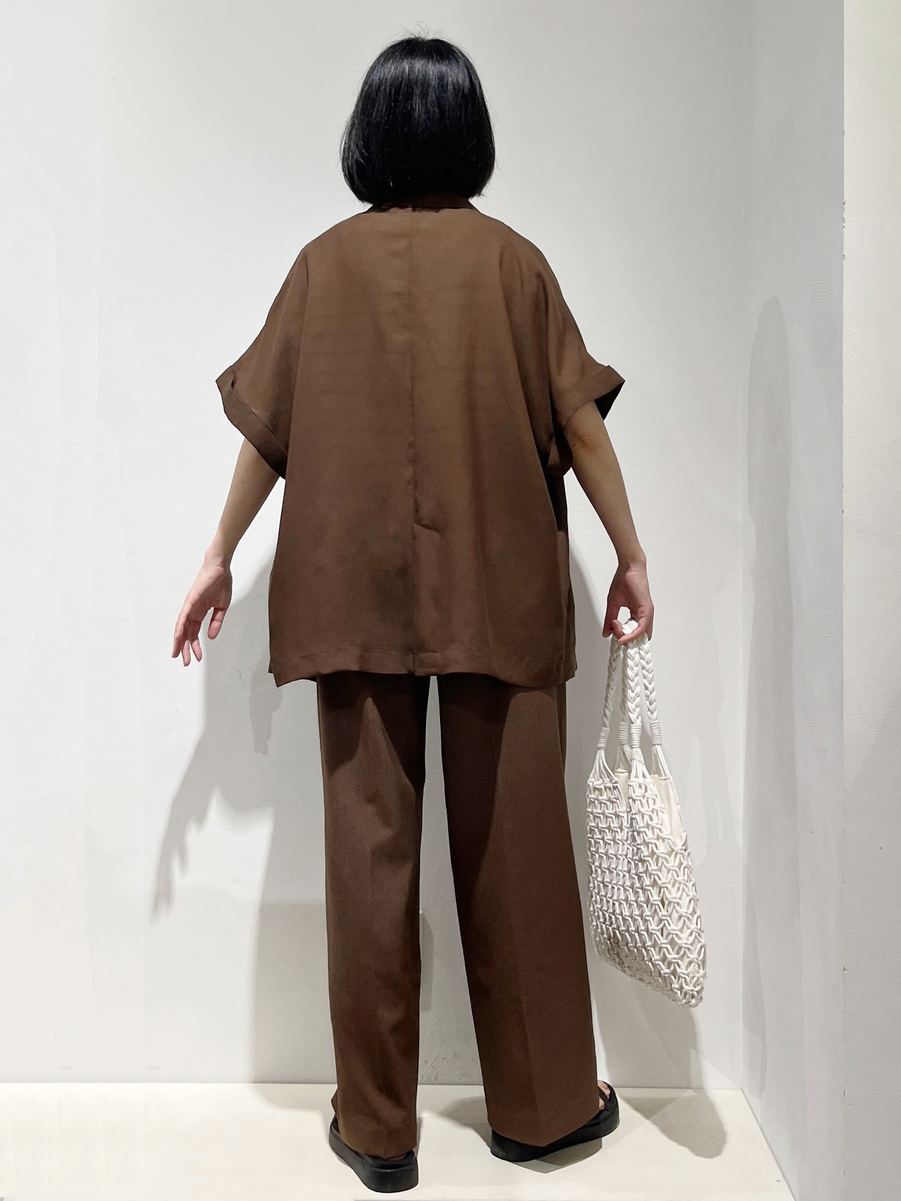 Fujiharuさんの「grove｜【洗濯機OK・ひんやり/SETUP可】シワになりにくいハーフスリーブジャケット」を使ったコーディネート