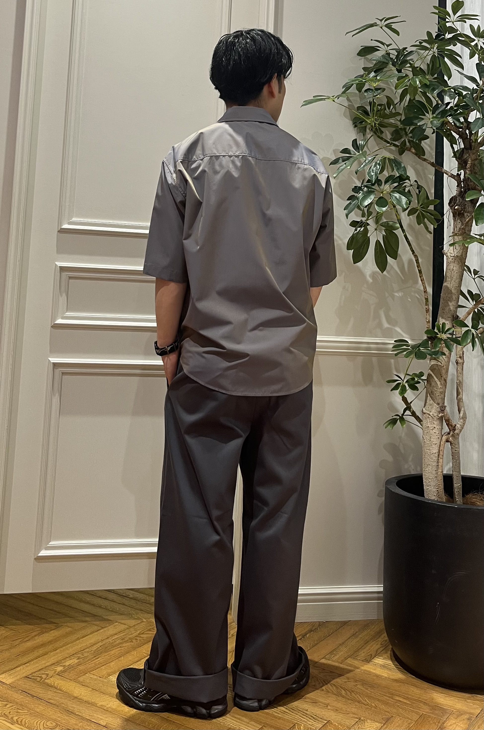 Tokuさんの「DRESSTERIOR｜イージーケア プルオーバーシャツ」を使ったコーディネート
