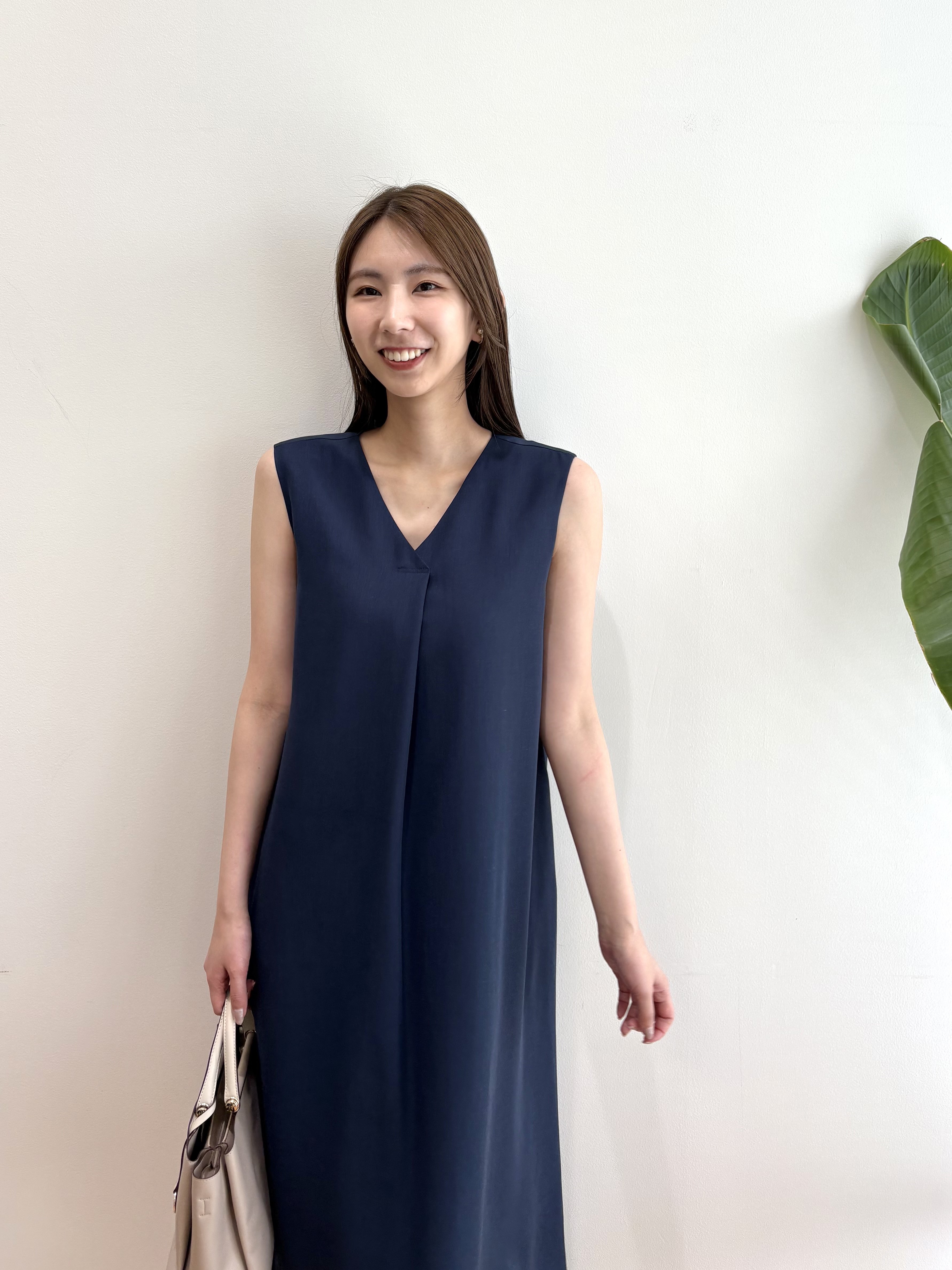 めぐさんの「OPAQUE.CLIP｜【軽量／2WAY／3層仕様】バイカラーミドルトートバッグ」を使ったコーディネート