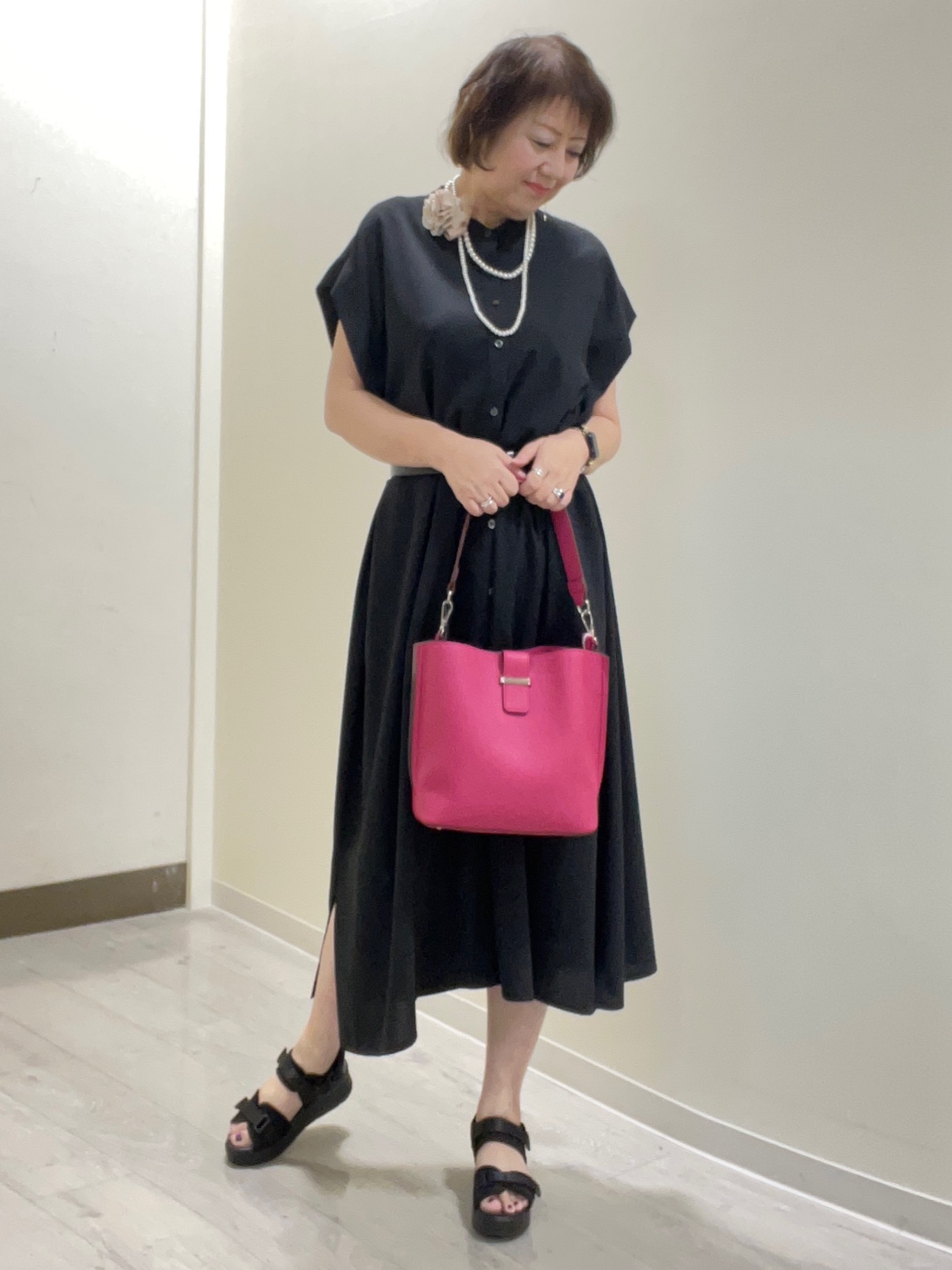 mariさんの「Reflect｜すっきり見えバンドカラーシャツワンピース」を使ったコーディネート