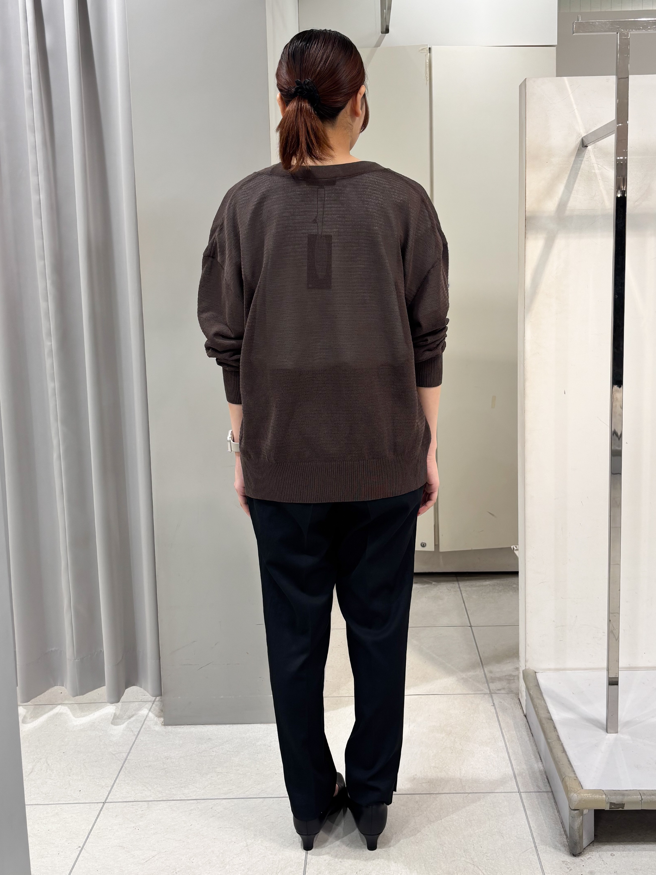 yuiさんの「Reflect｜【接触冷感】ラインアート刺繍Tシャツ」を使ったコーディネート