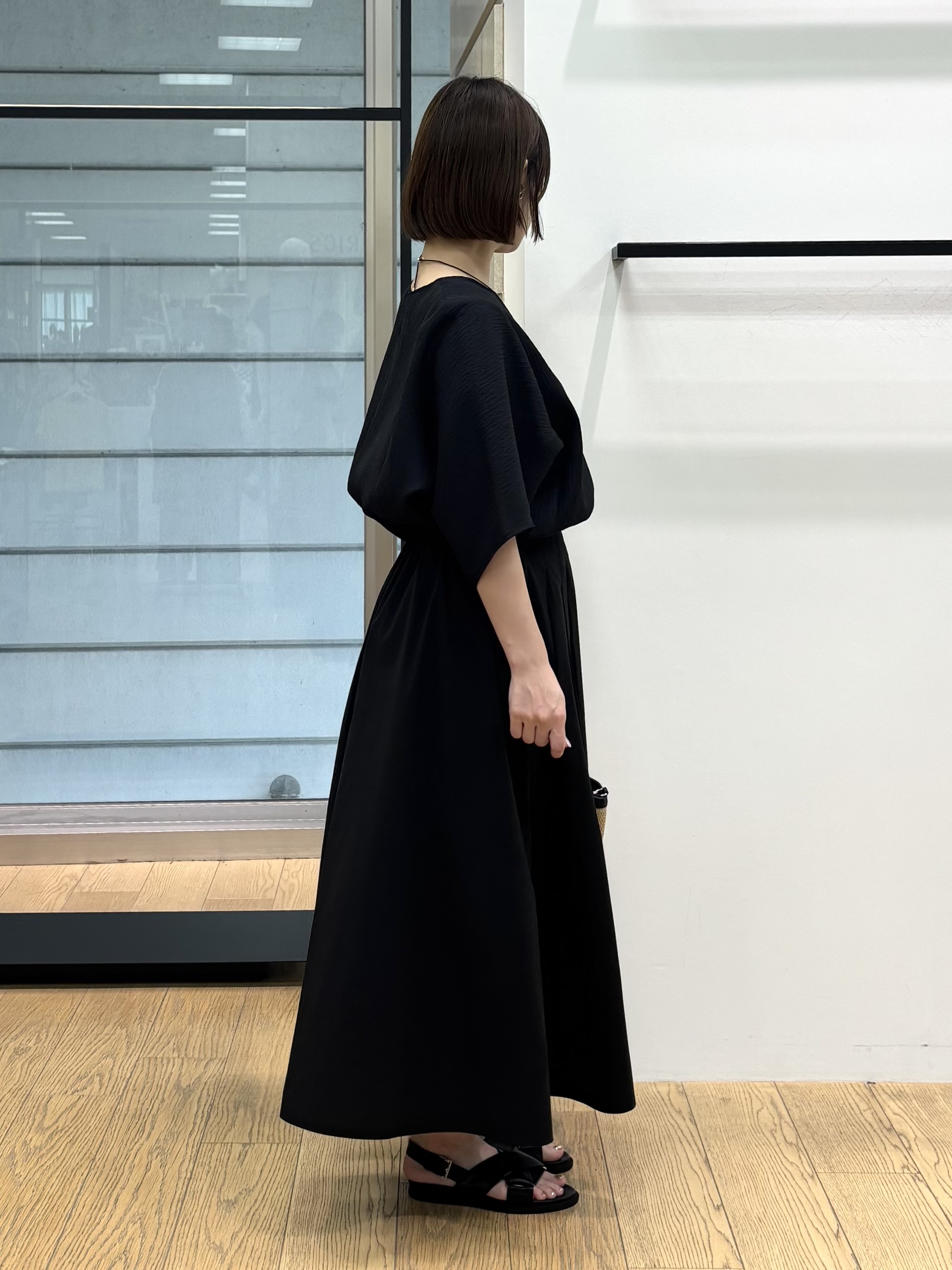 asamiさんの「INDIVI｜【華奢見え】ジャカード ドルマントップス」を使ったコーディネート