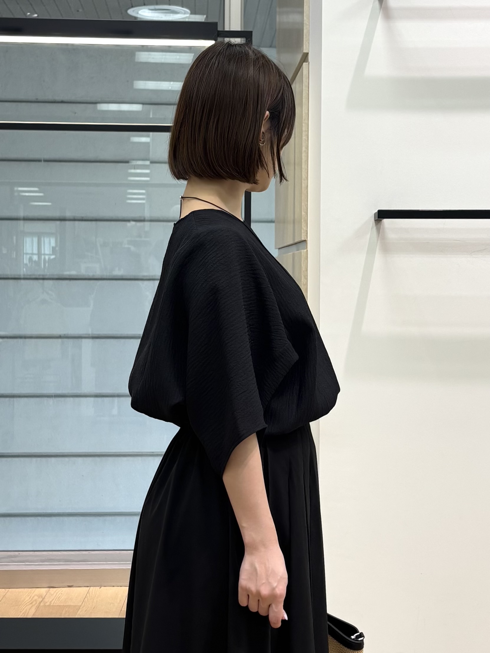 asamiさんの「INDIVI｜【華奢見え】ジャカード ドルマントップス」を使ったコーディネート
