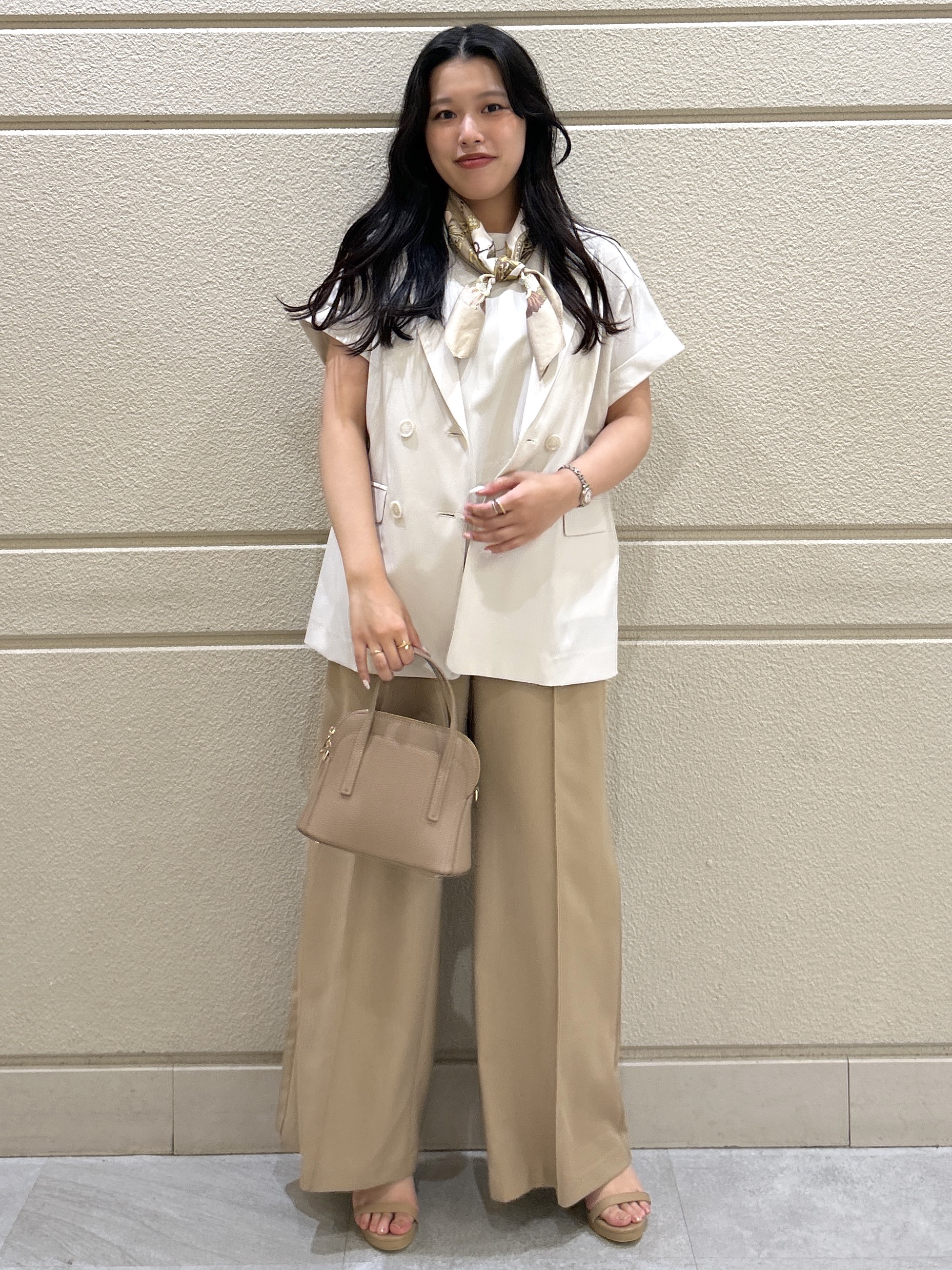 Momokaさんの「COUP DE CHANCE｜【手洗い可／セットアップ可】こなれ半袖ジャケット」を使ったコーディネート