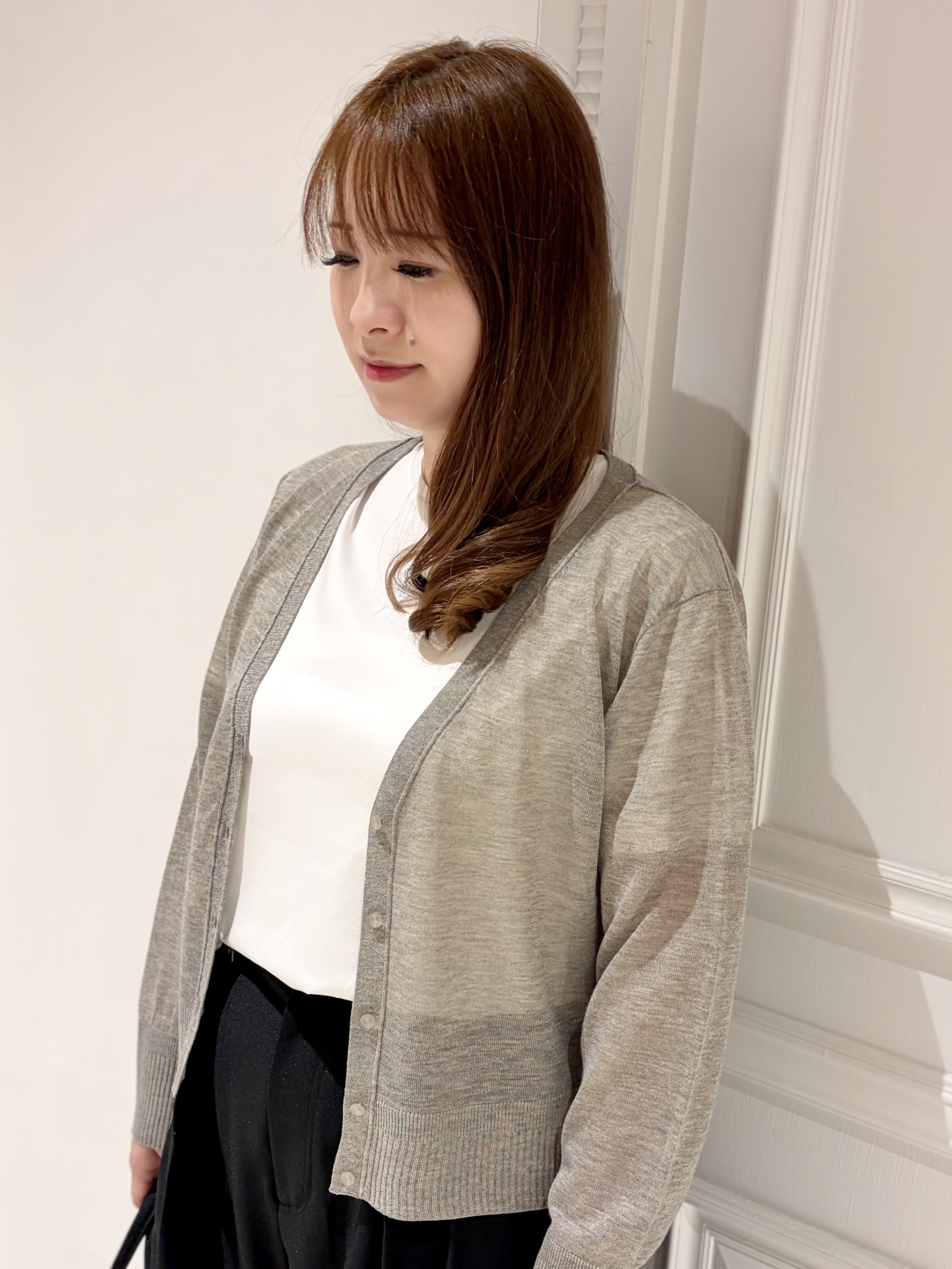 minowaさんの「DRESSTERIOR｜【日除け/冷房対策】ウォッシャブルシアーカーディガン」を使ったコーディネート