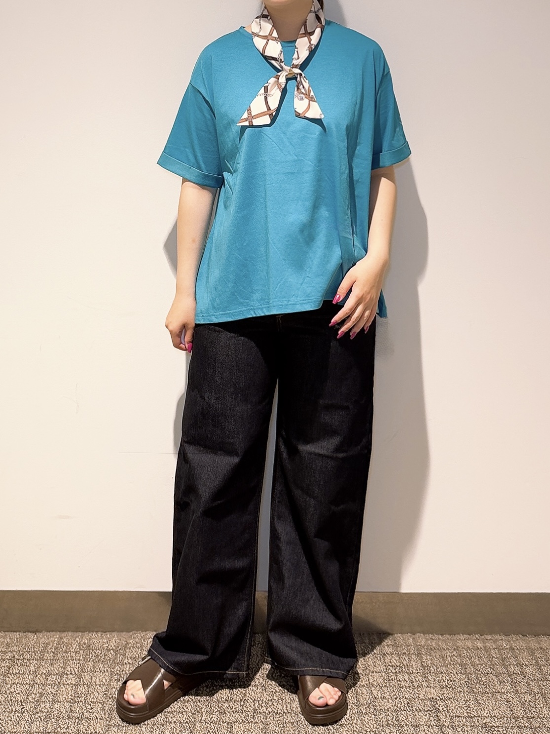 みーさんの「grove｜【遮熱／吸水速乾／接触冷感／UVカット】フレアシルエットTシャツ」を使ったコーディネート