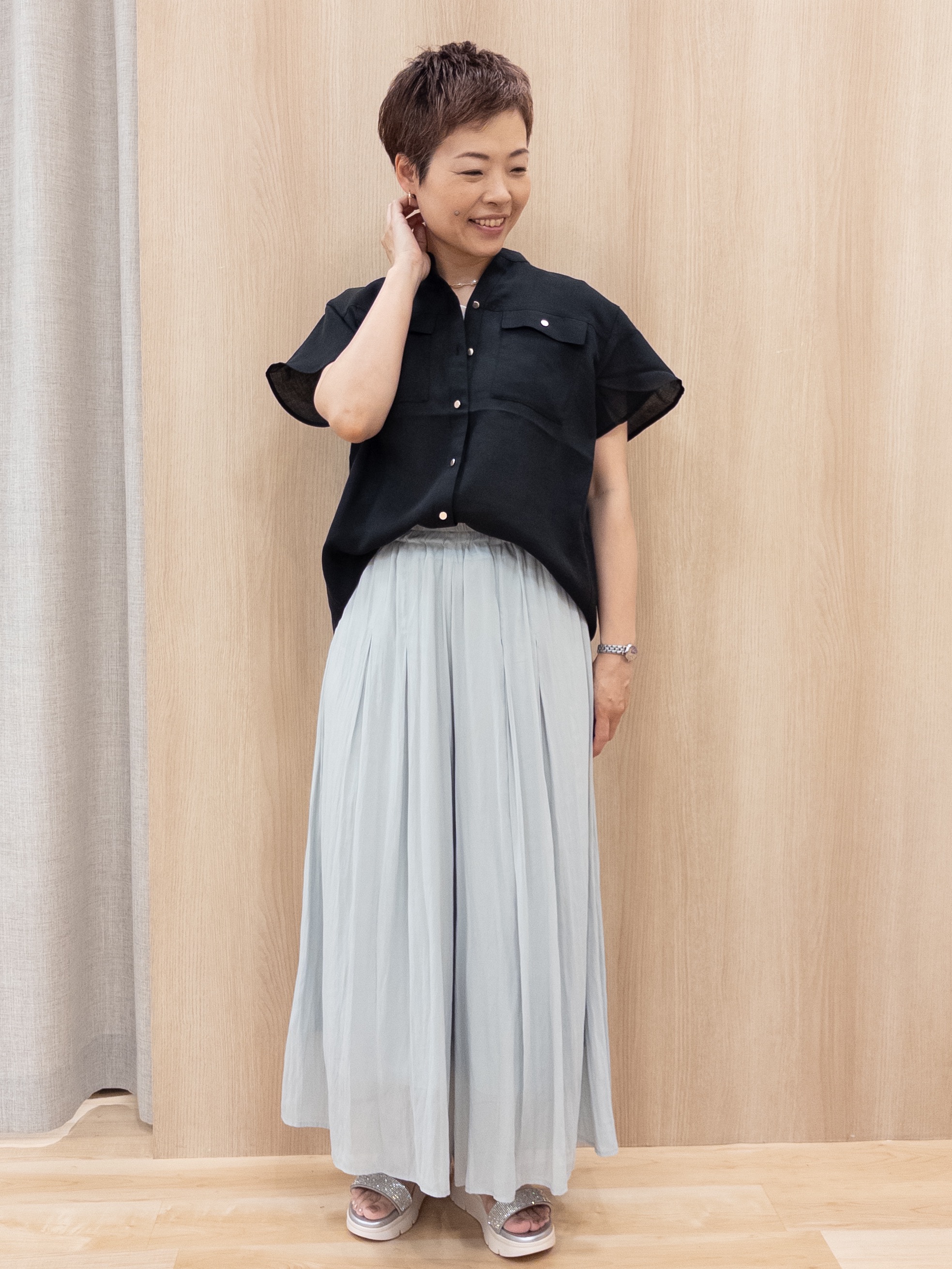 シュウコさんの「grove｜【貴島明日香さん着用】シアードッキングスクエアタンク」を使ったコーディネート