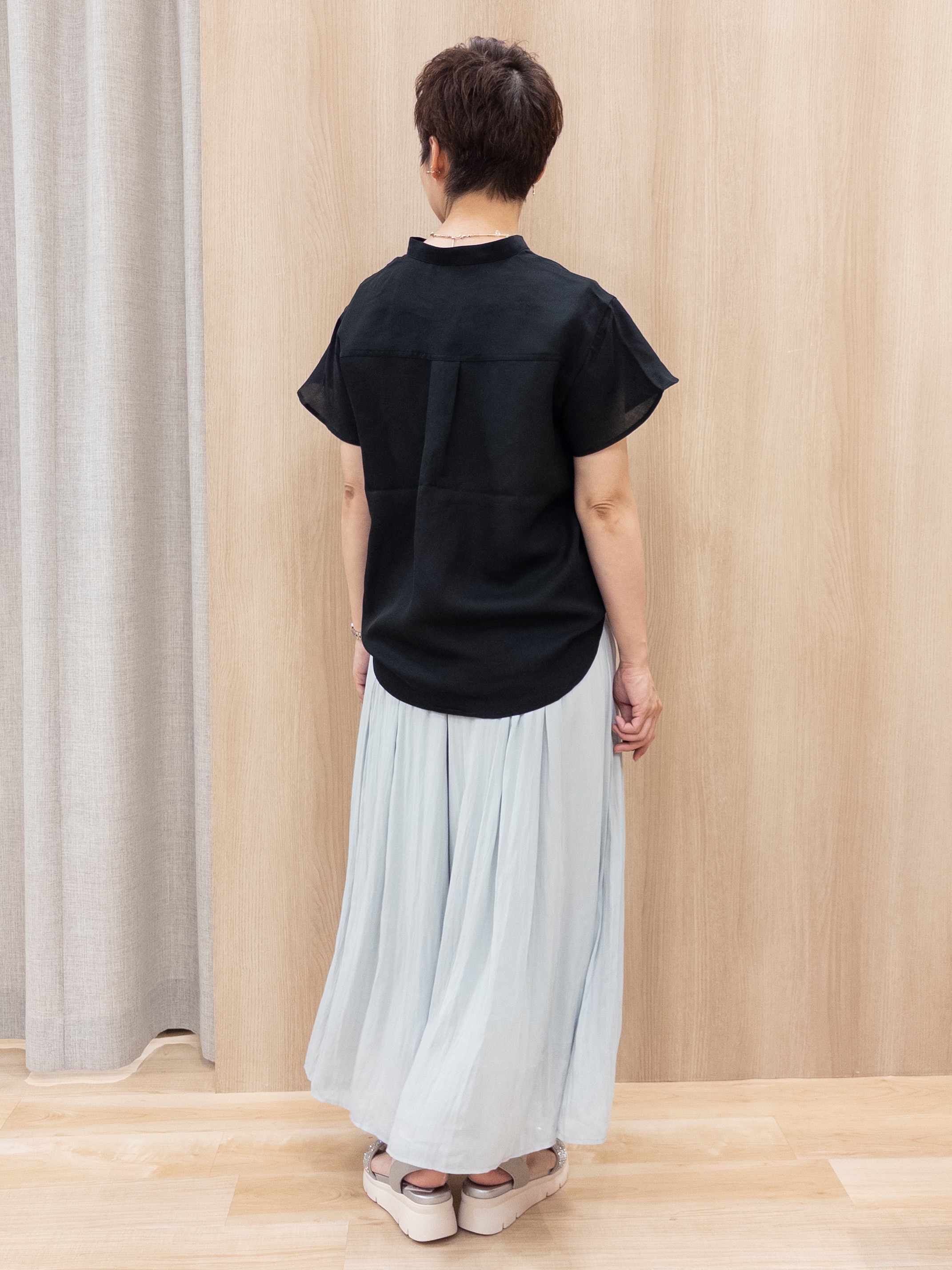 シュウコさんの「grove｜【貴島明日香さん着用】シアードッキングスクエアタンク」を使ったコーディネート