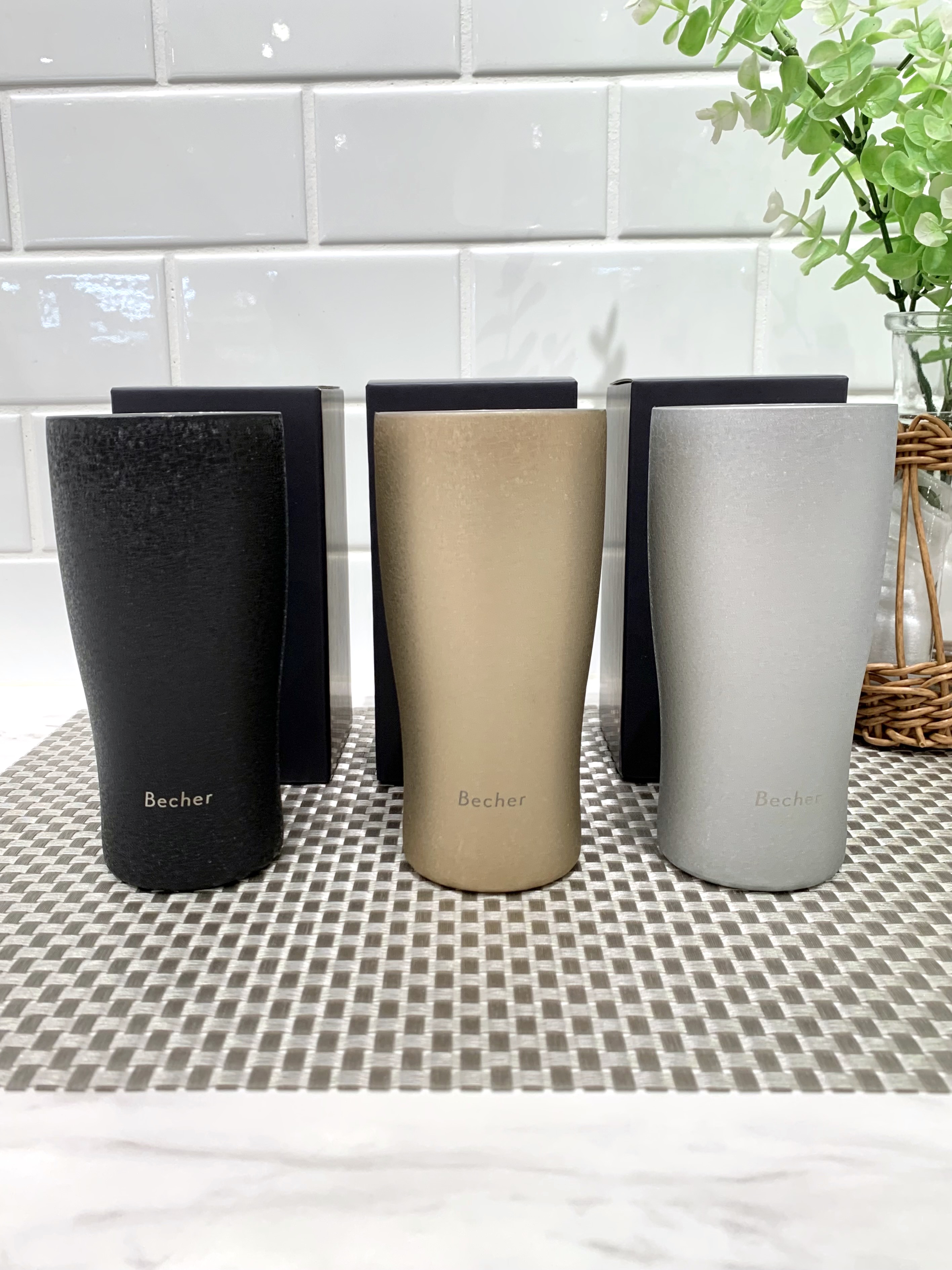 mikachoさんの「212 KITCHEN STORE｜セラミックピルスナータンブラー Becher Silver」を使ったコーディネート