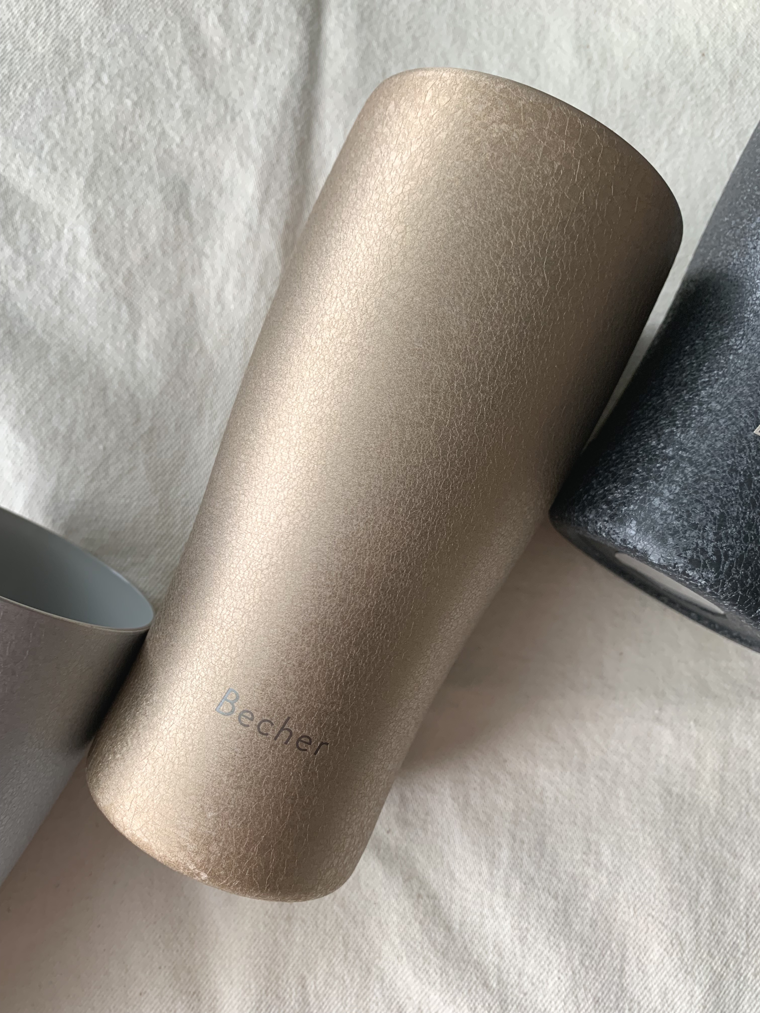 mikachoさんの「212 KITCHEN STORE｜セラミックピルスナータンブラー Becher Silver」を使ったコーディネート
