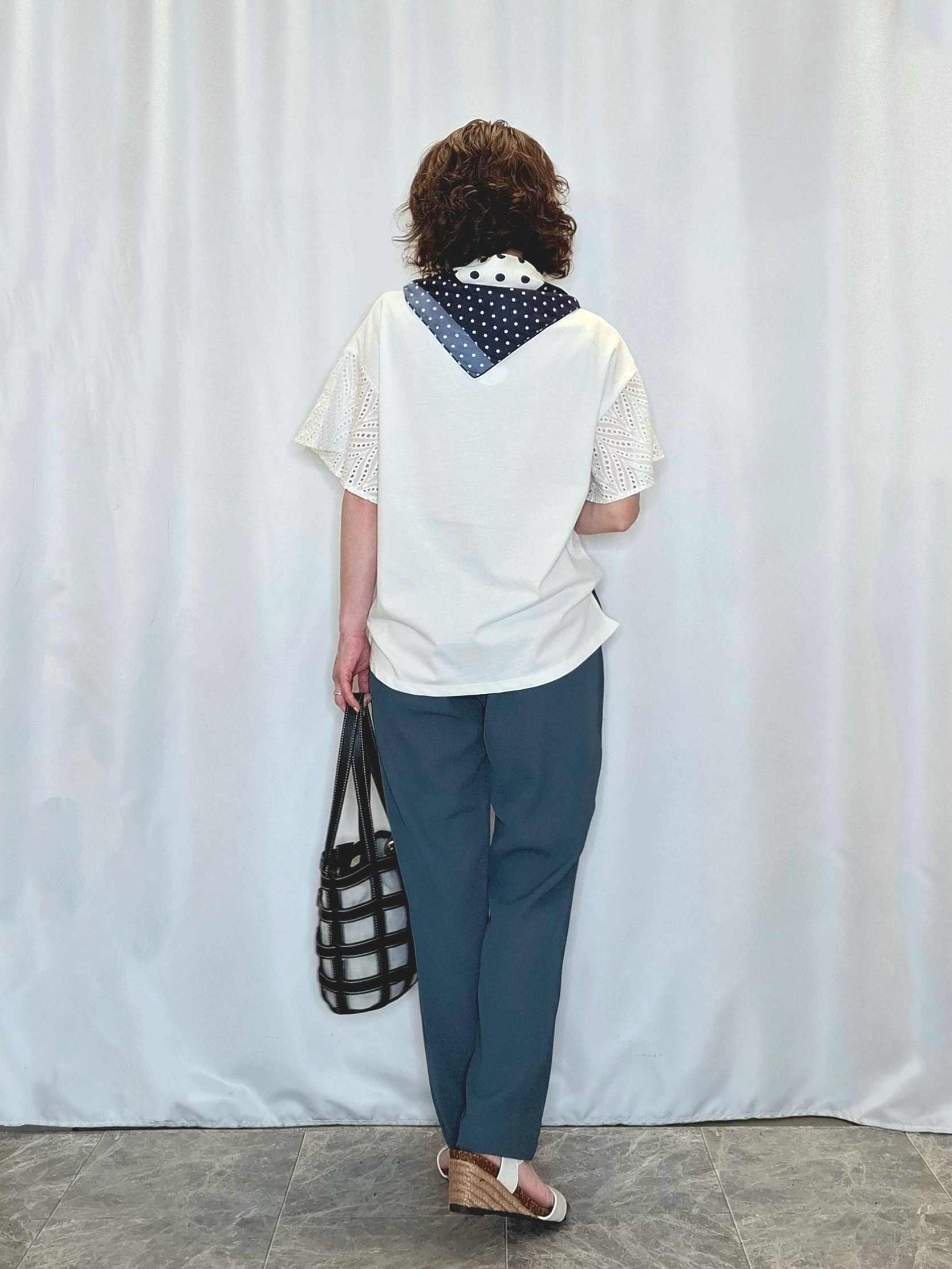 ぬーさんの「SHOO･LA･RUE｜【汗じみ防止/ひんやり/S-LL】レースが華やか お袖フレアTシャツ」を使ったコーディネート