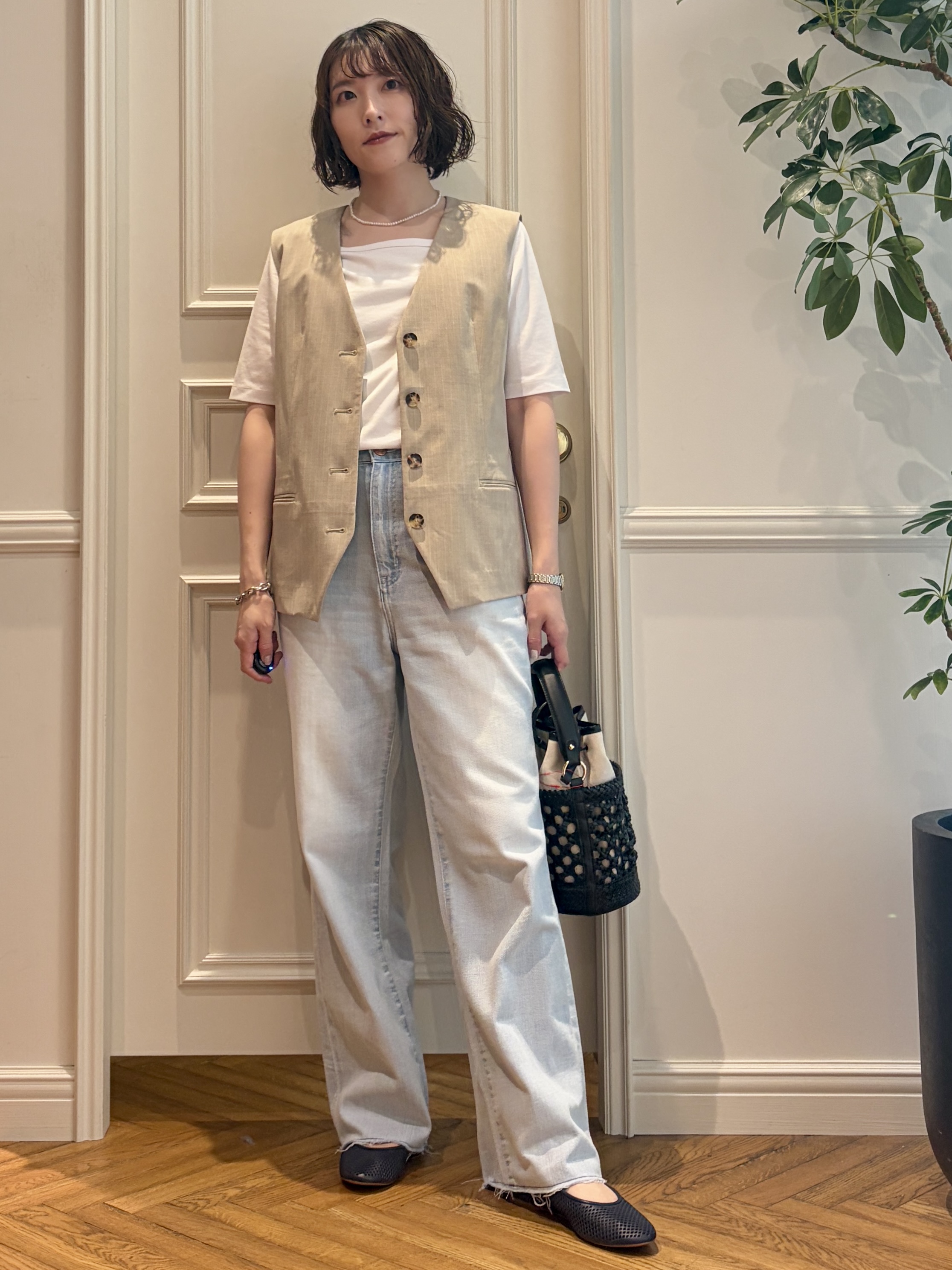 nakaoさんの「DRESSTERIOR｜RED CARD TOKYO（レッドカードトーキョー）MANOA イージーデニムパンツ」を使ったコーディネート