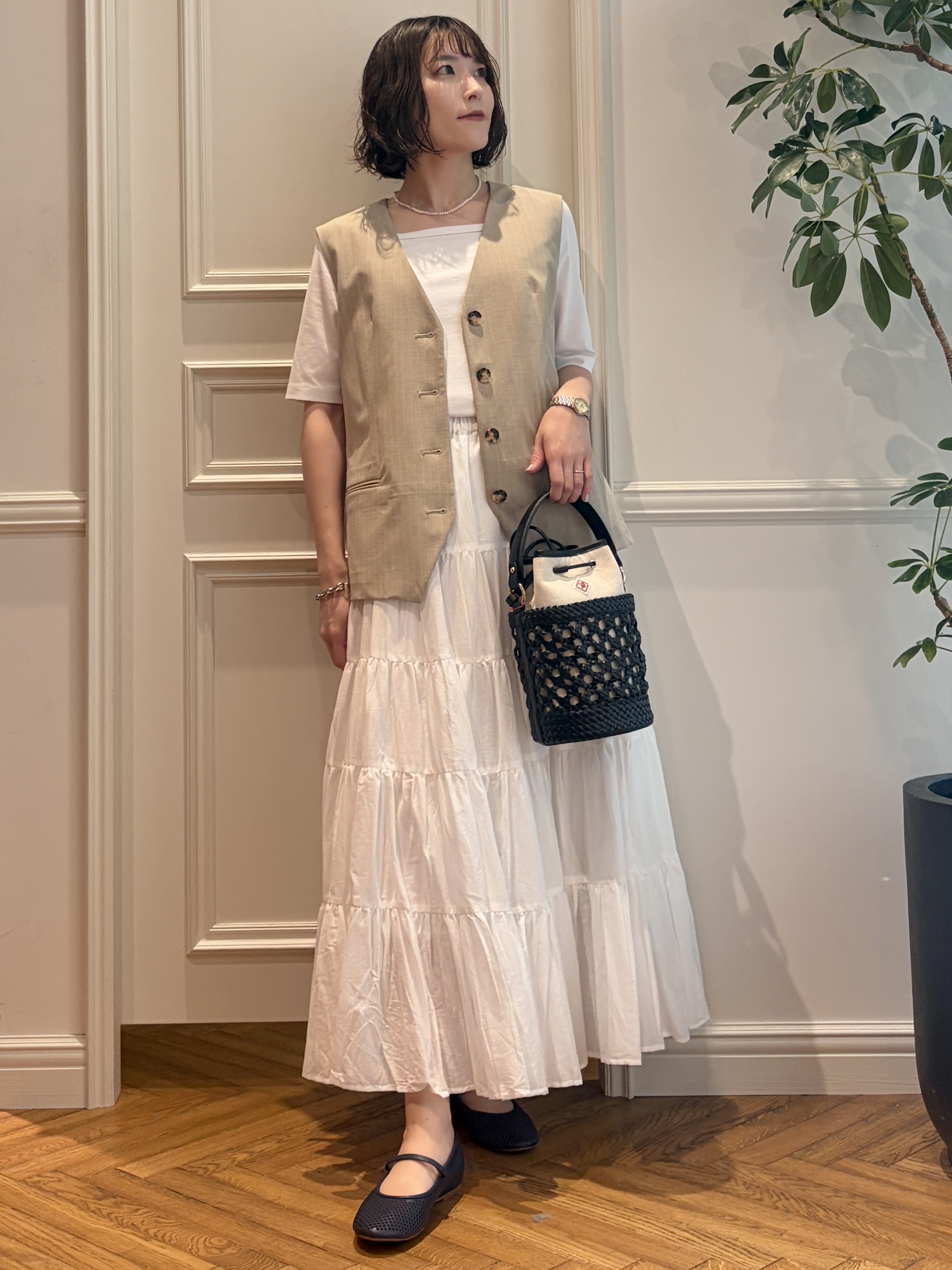 nakaoさんの「DRESSTERIOR｜【接触冷感/UVカット/抗菌防臭/しわ防止】クールデオドラント スクエアネックプルオーバー」を使ったコーディネート