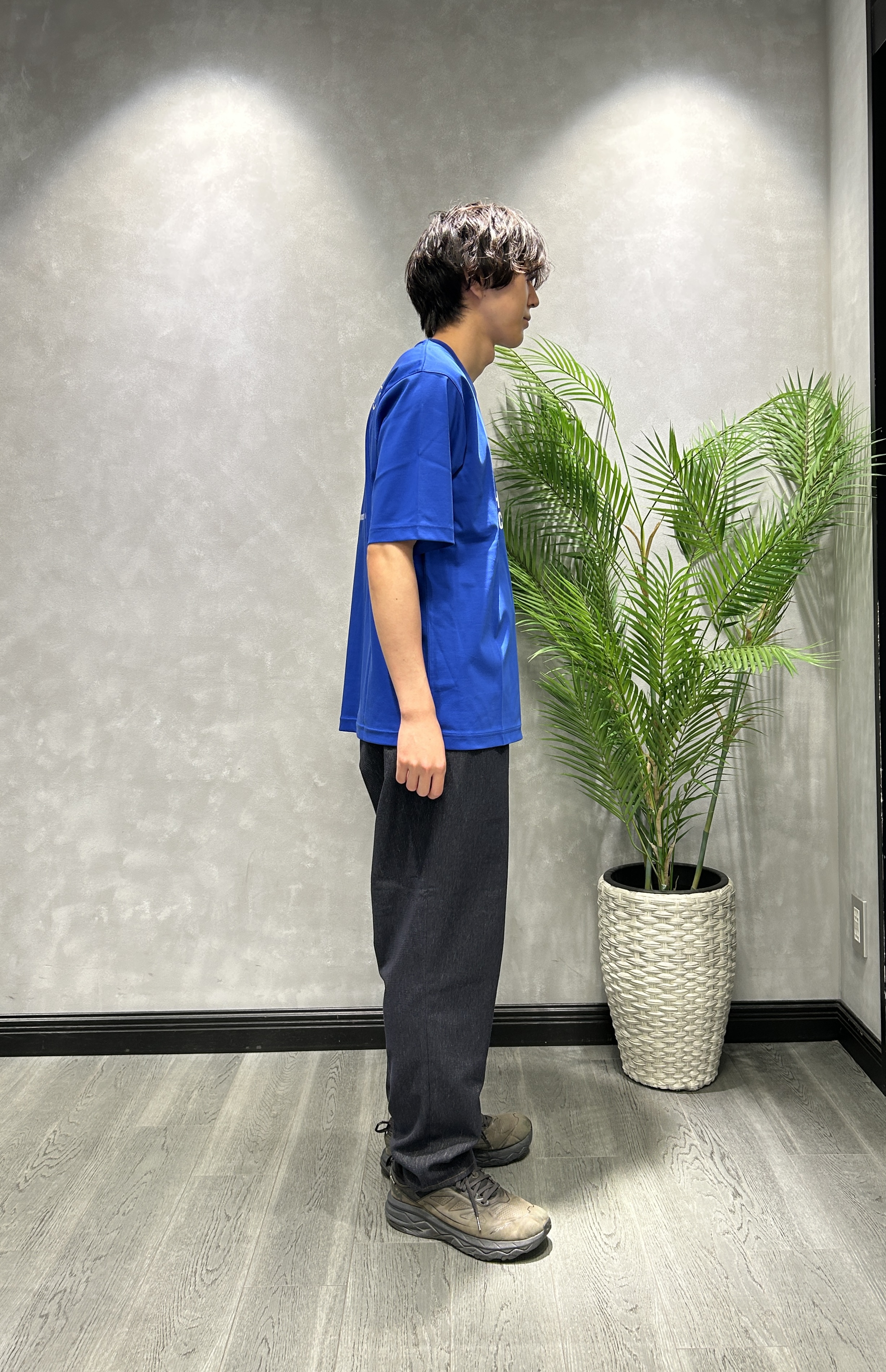 ruiさんの「TAKEO KIKUCHI｜【BOWLER HAT LABEL】アイスクリアコットン バッククロスピストル 半袖Tシャツ」を使ったコーディネート