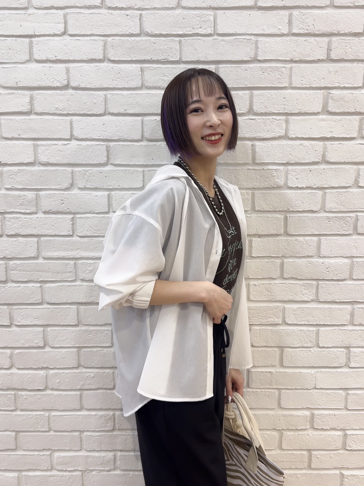 𝐜𝐡𝐢𝐤𝐚さんの「SHOO･LA･RUE｜【さらり快適/洗濯機可/S-LL】UVカット機能付き ライトな着心地 ひんやりシャツパーカ」を使ったコーディネート