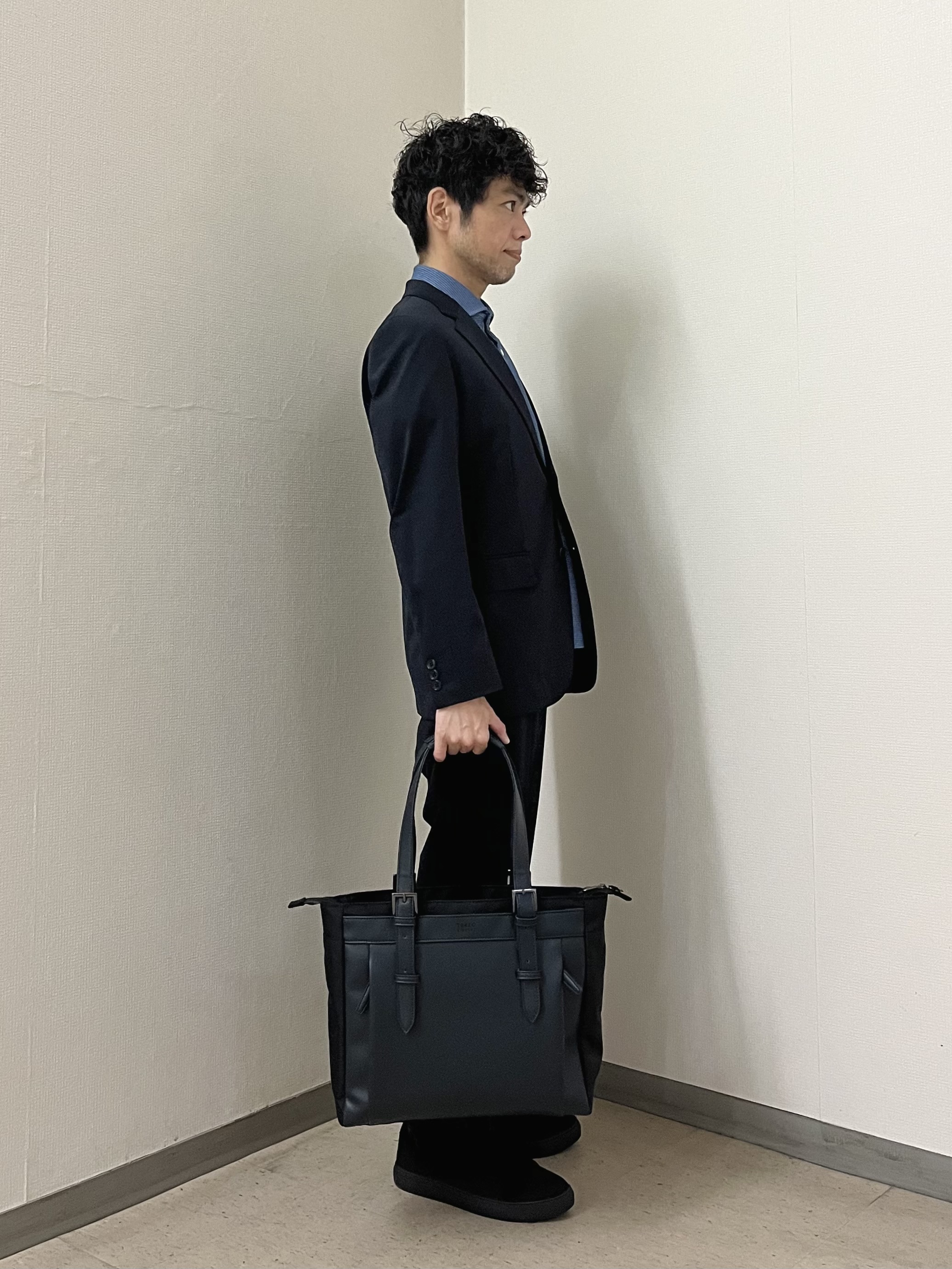 URAさんの「TAKEO KIKUCHI｜【360&deg;ストレッチ/軽量】None Of Stress ライト ジャケット（セットアップ対応）」を使ったコーディネート