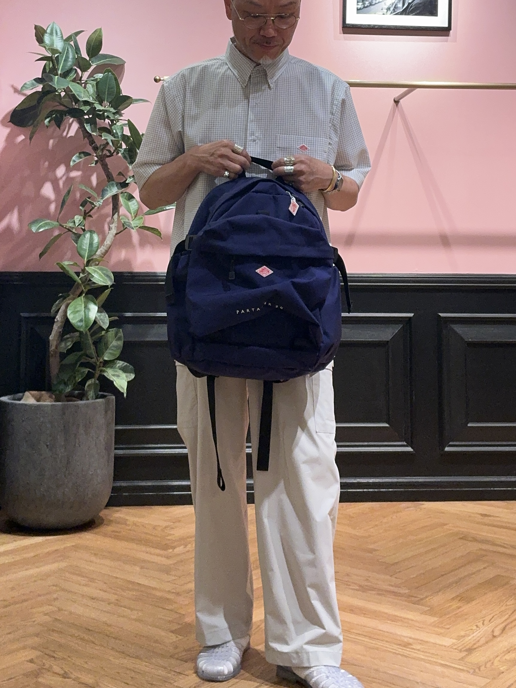 torigoeさんの「DRESSTERIOR｜DANTON（ダントン）ドットボタン ボタンダウンシャツ ショートスリーブ」を使ったコーディネート