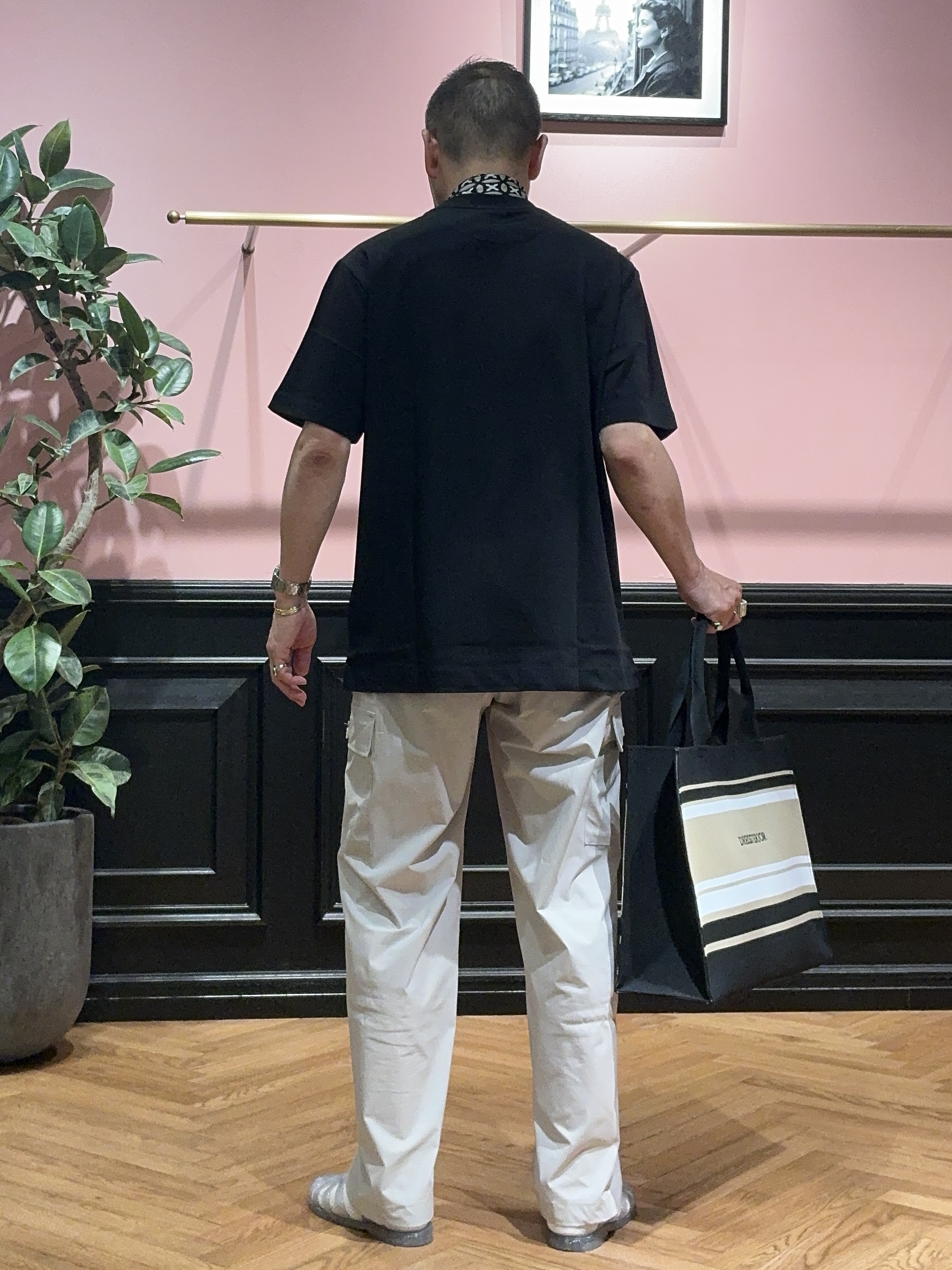 torigoeさんの「DRESSTERIOR｜LACOSTE（ラコステ）アウトラインクロッククルーネックTシャツ」を使ったコーディネート
