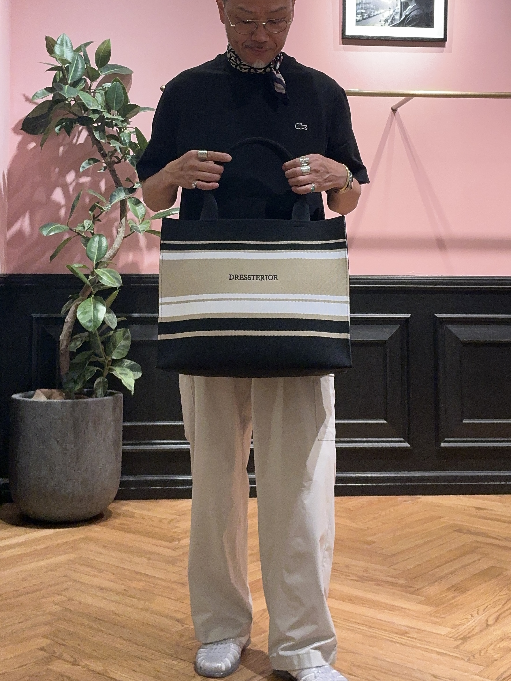 torigoeさんの「DRESSTERIOR｜LACOSTE（ラコステ）アウトラインクロッククルーネックTシャツ」を使ったコーディネート