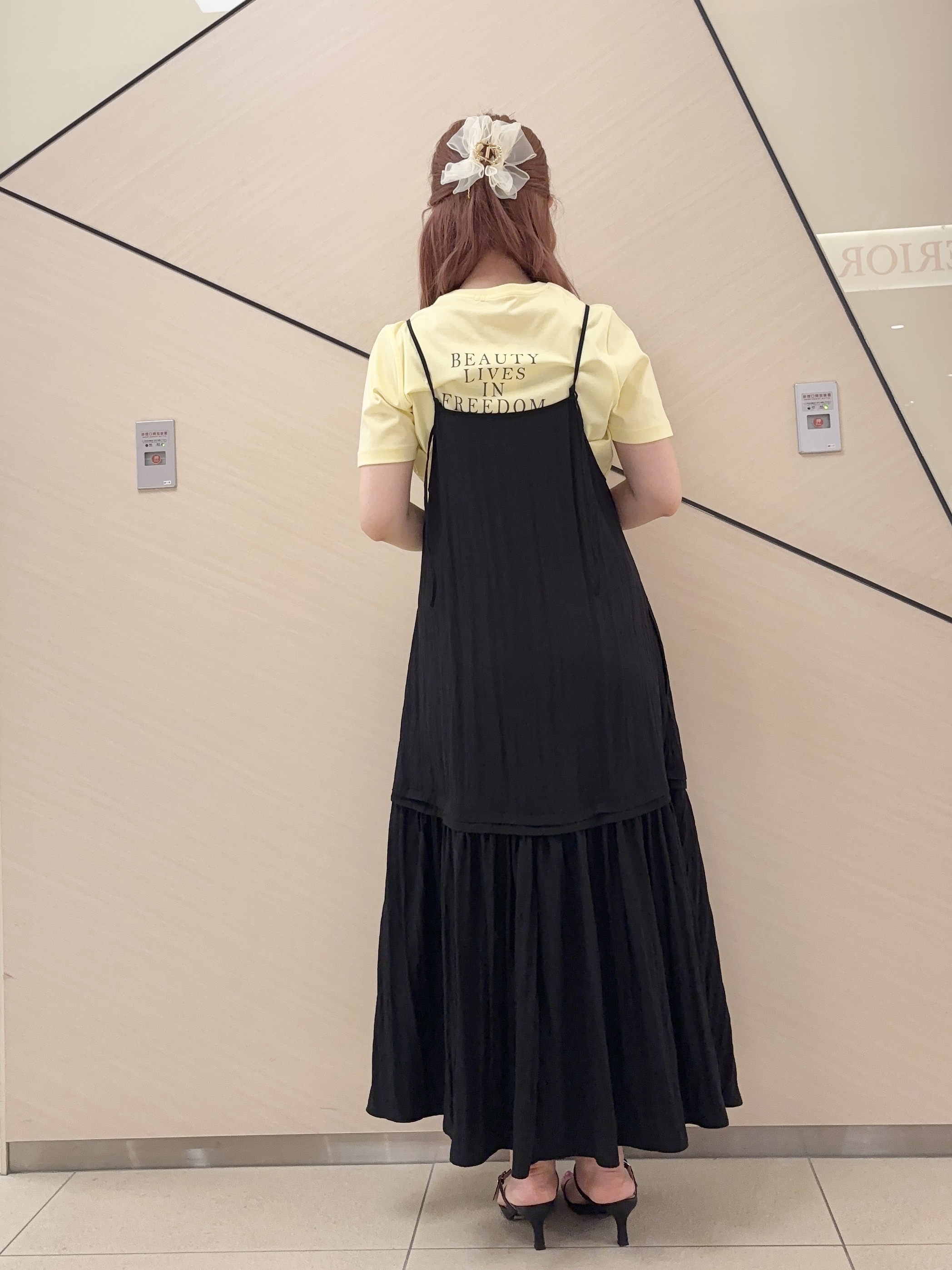 Rinaさんの「DRESSTERIOR｜【otonaMUSE5月号掲載】スキニーベルトサンダル」を使ったコーディネート