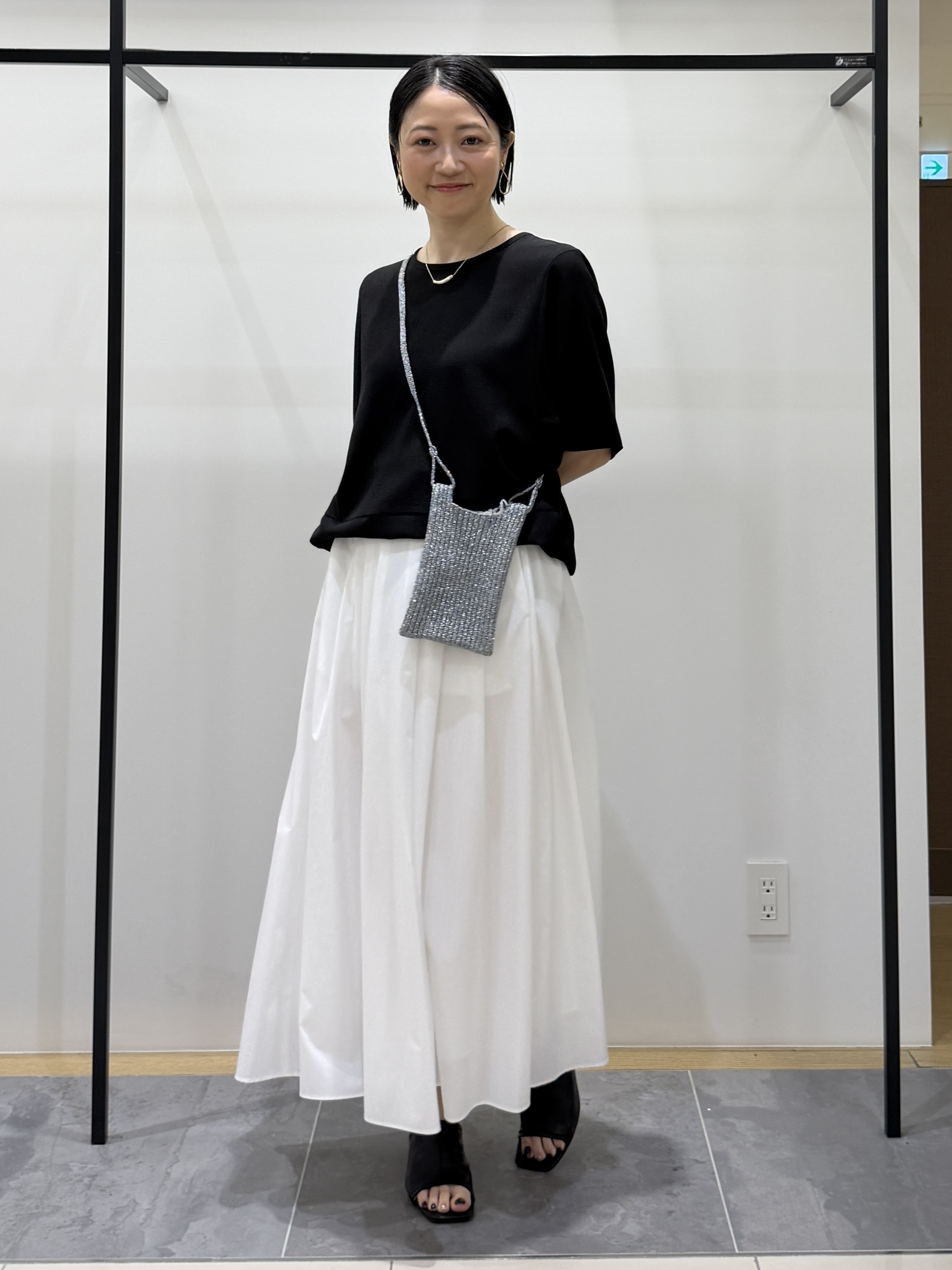 shihoさんの「INDIVI｜【洗える／2WAY／裾ドロスト付き】 ドルマンスリーブチュニックトップス」を使ったコーディネート