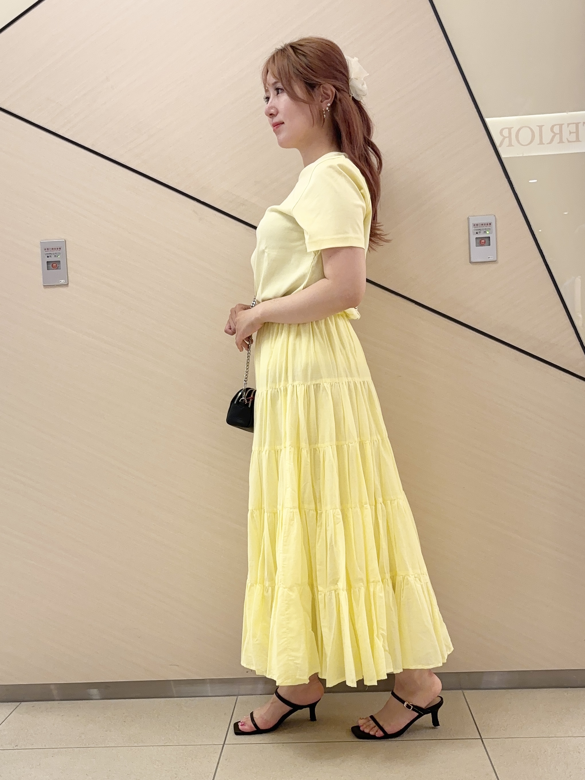 Rinaさんの「DRESSTERIOR｜【再入荷】コットンボイルティアードスカート」を使ったコーディネート