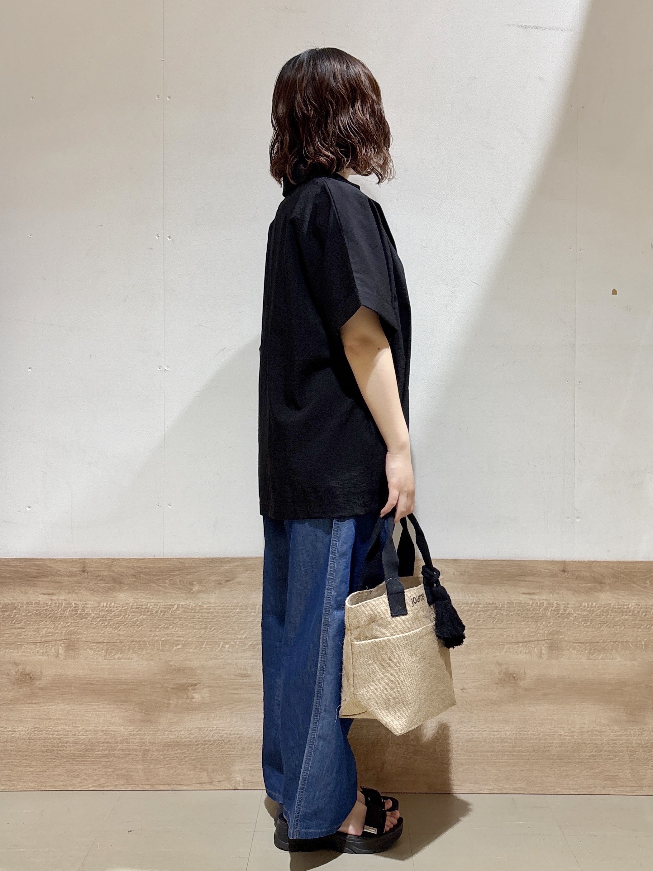 るねさんの「SHOO･LA･RUE｜【高レビュー/洗濯機可/セットアップ可】軽凛(かろりん) ひんやり半袖ジャケット」を使ったコーディネート
