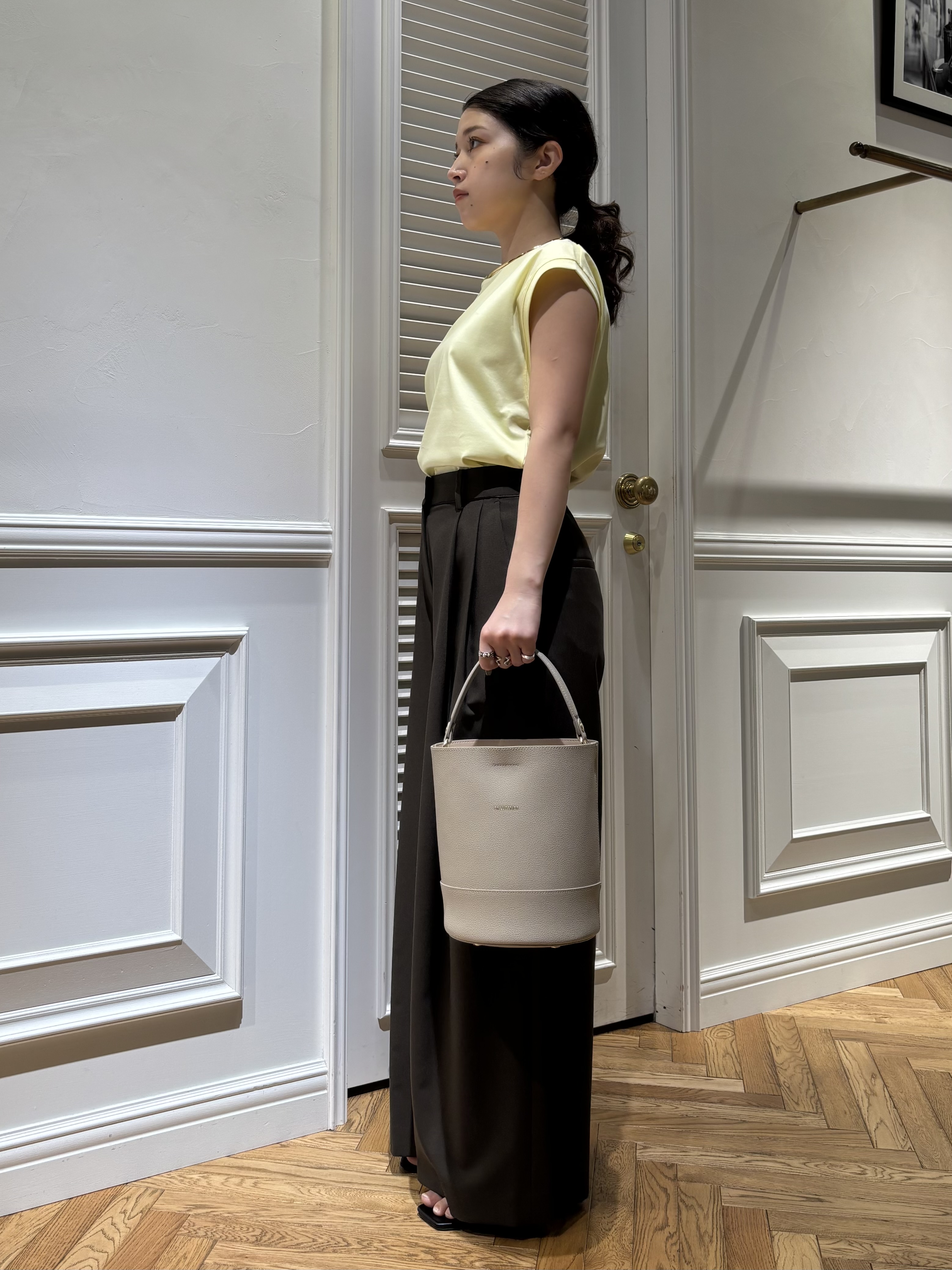 Mgmさんの「DRESSTERIOR｜【接触冷感／抗菌防臭／消臭】アイスクリアコットンフレンチスリーブT」を使ったコーディネート