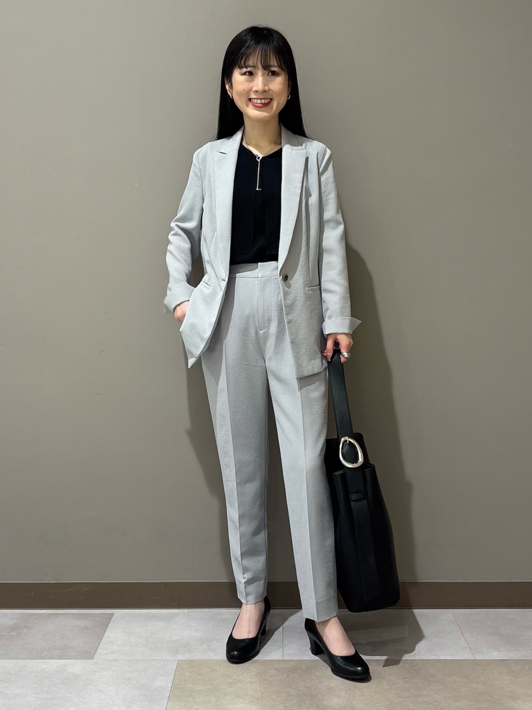KEIKOさんの「INDIVI｜【着る日傘】シフォンドッキングブラウス」を使ったコーディネート