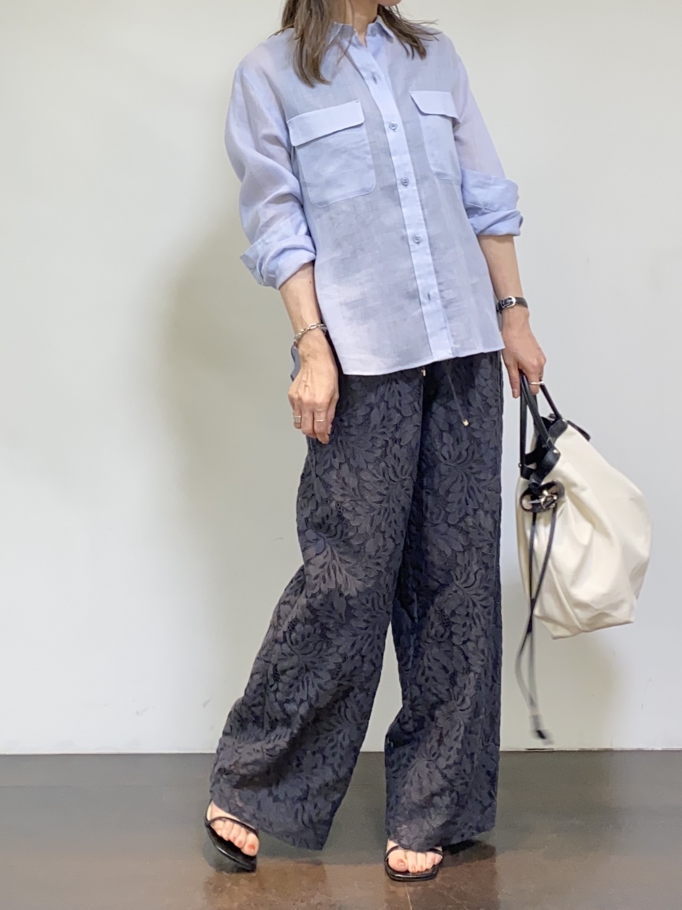 tomoさんの「UNTITLED｜【古畑星夏さん着用/接触冷感】ドライタッチシャツ」を使ったコーディネート