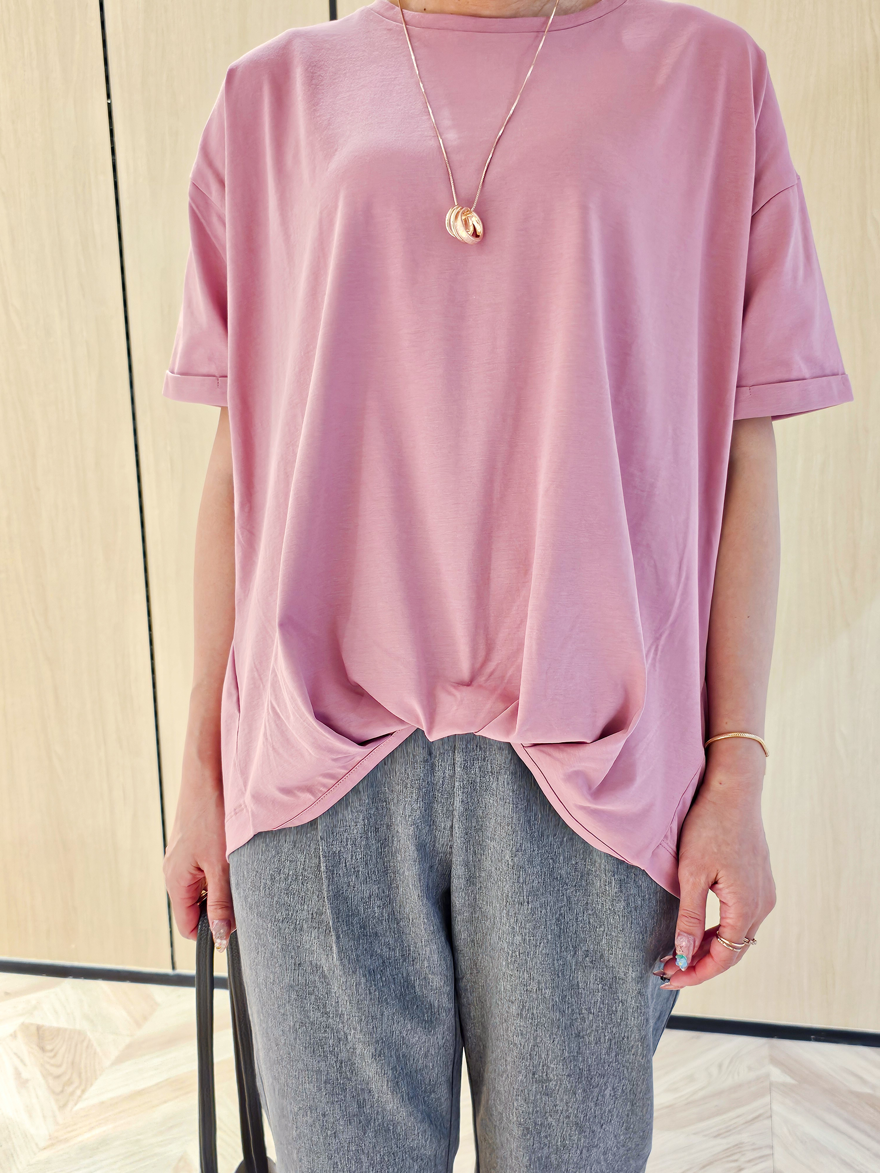 ゆゆさんの「SHOO･LA･RUE｜【ひんやり/S-LL】インせず決まる フロントタックデザインTシャツ」を使ったコーディネート