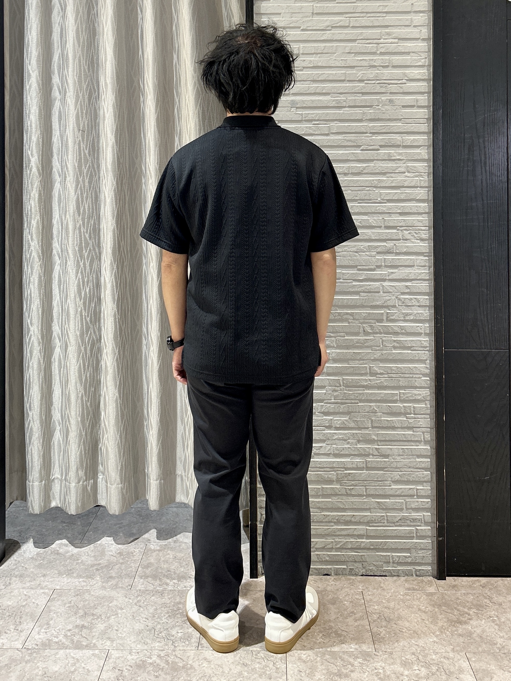KENJI Iさんの「THE SHOP TK｜【シンプルすぎない大人の表情】ケーブルフクレポロシャツ 吸水速乾/UVケア/洗濯機OK」を使ったコーディネート