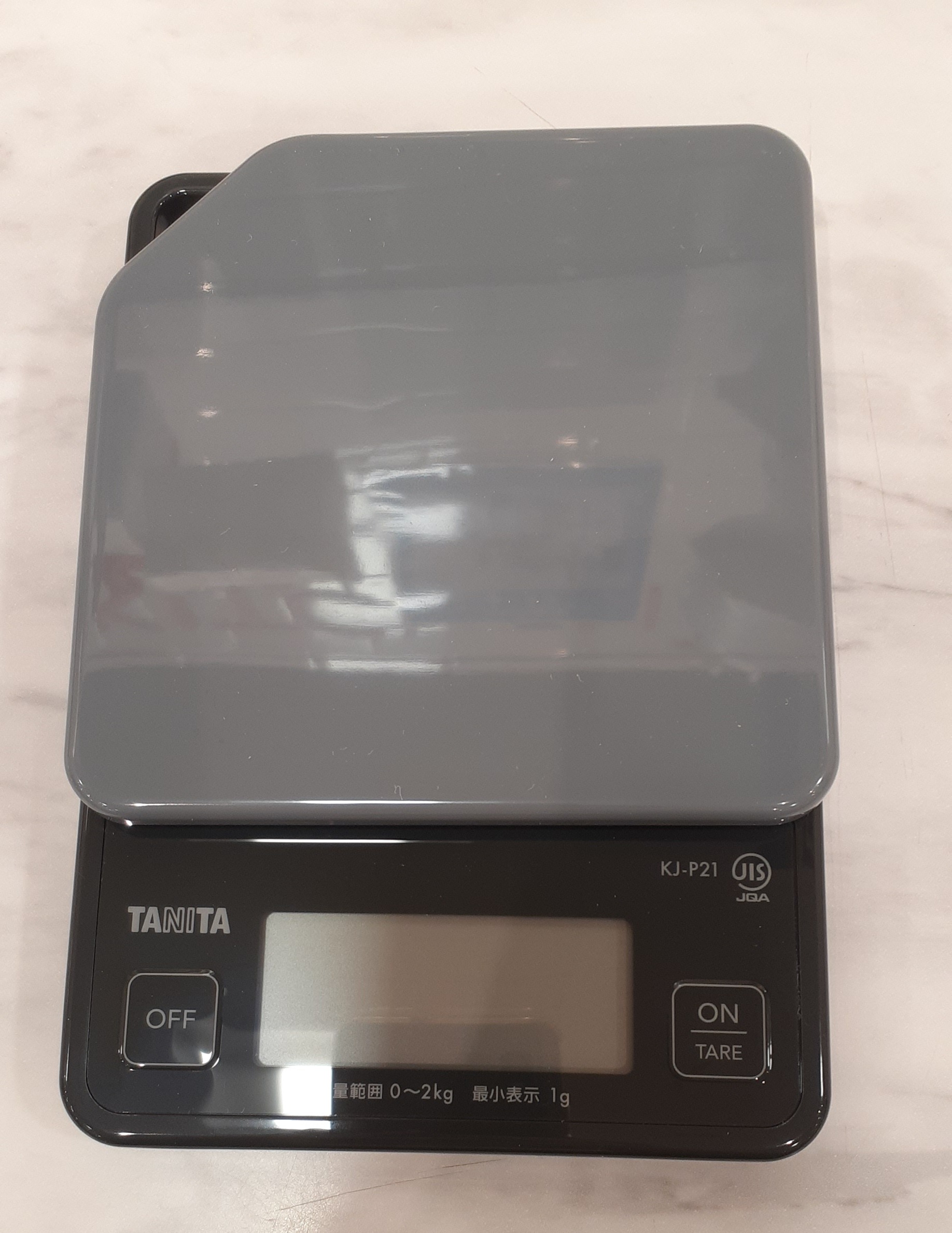 タエさんの「212 KITCHEN STORE｜デジタルクッキングスケール KJ-P21DG ＜TANITA タニタ＞」を使ったコーディネート