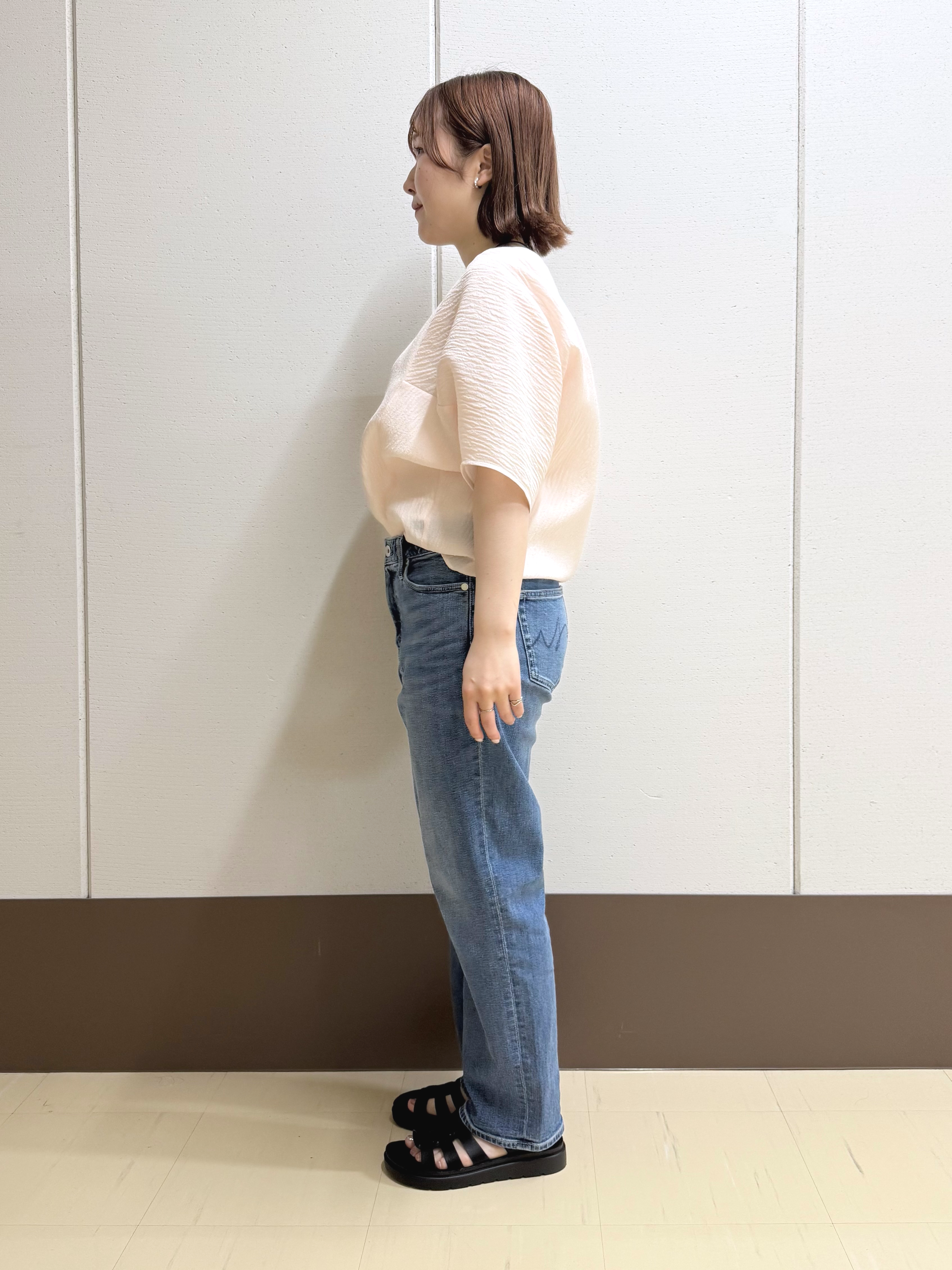 Rikoさんの「INDIVI｜【華奢見え】ジャカード ドルマントップス」を使ったコーディネート