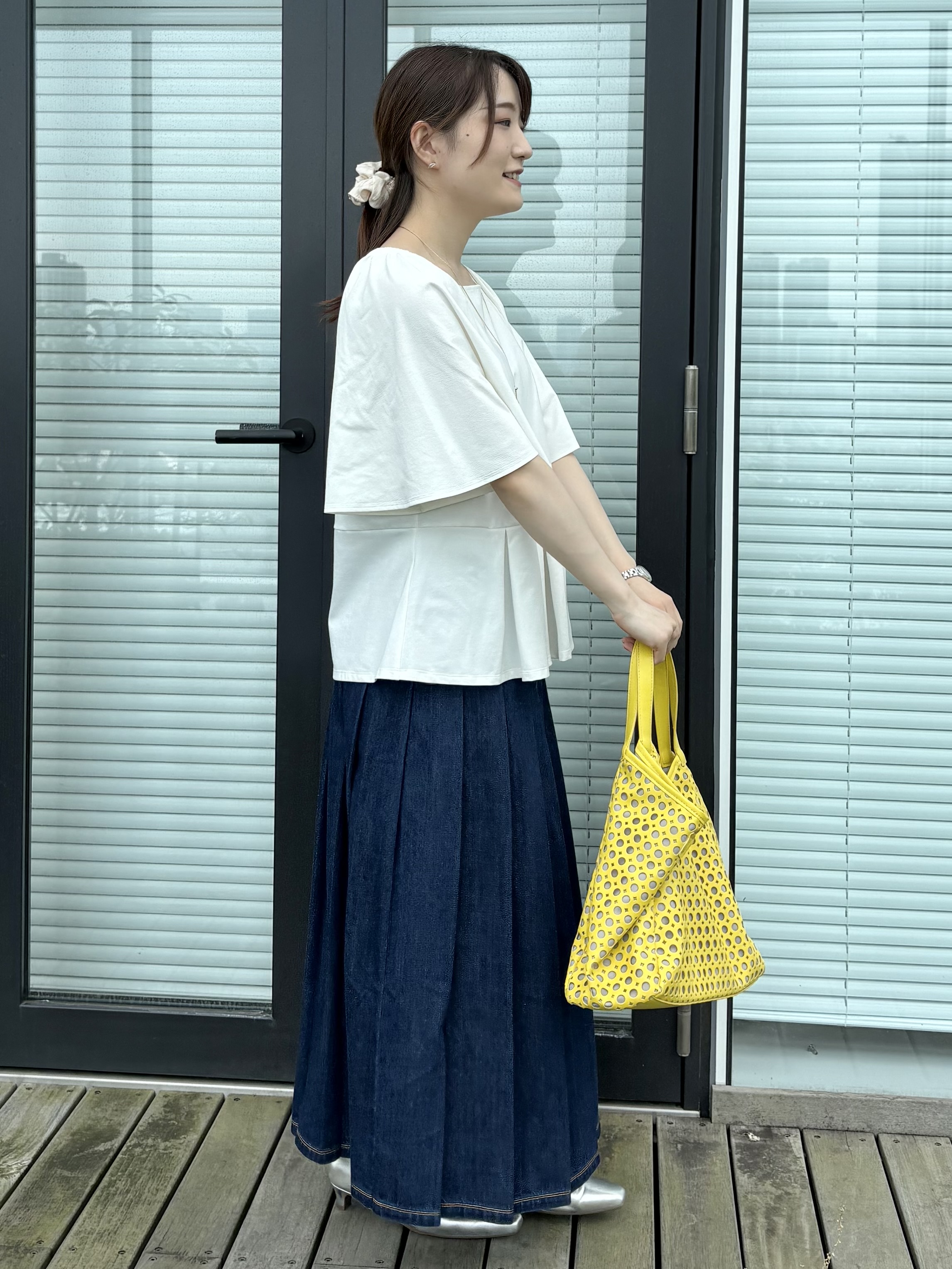 mikiさんの「Reflect｜【UVカット／接触冷感／吸水速乾】フレアスリーブペプラムカットソー」を使ったコーディネート