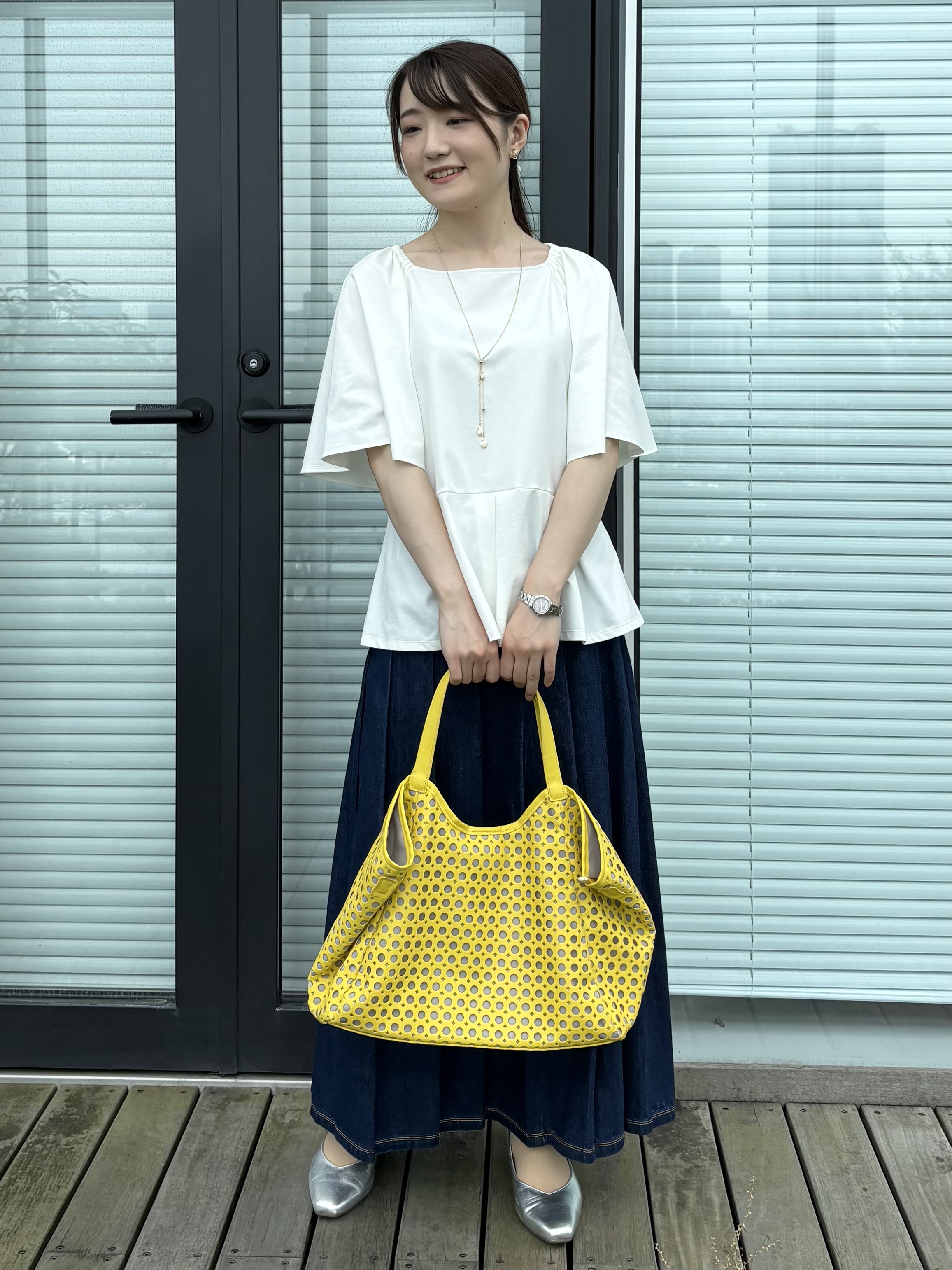 mikiさんの「Reflect｜【UVカット／接触冷感／吸水速乾】フレアスリーブペプラムカットソー」を使ったコーディネート