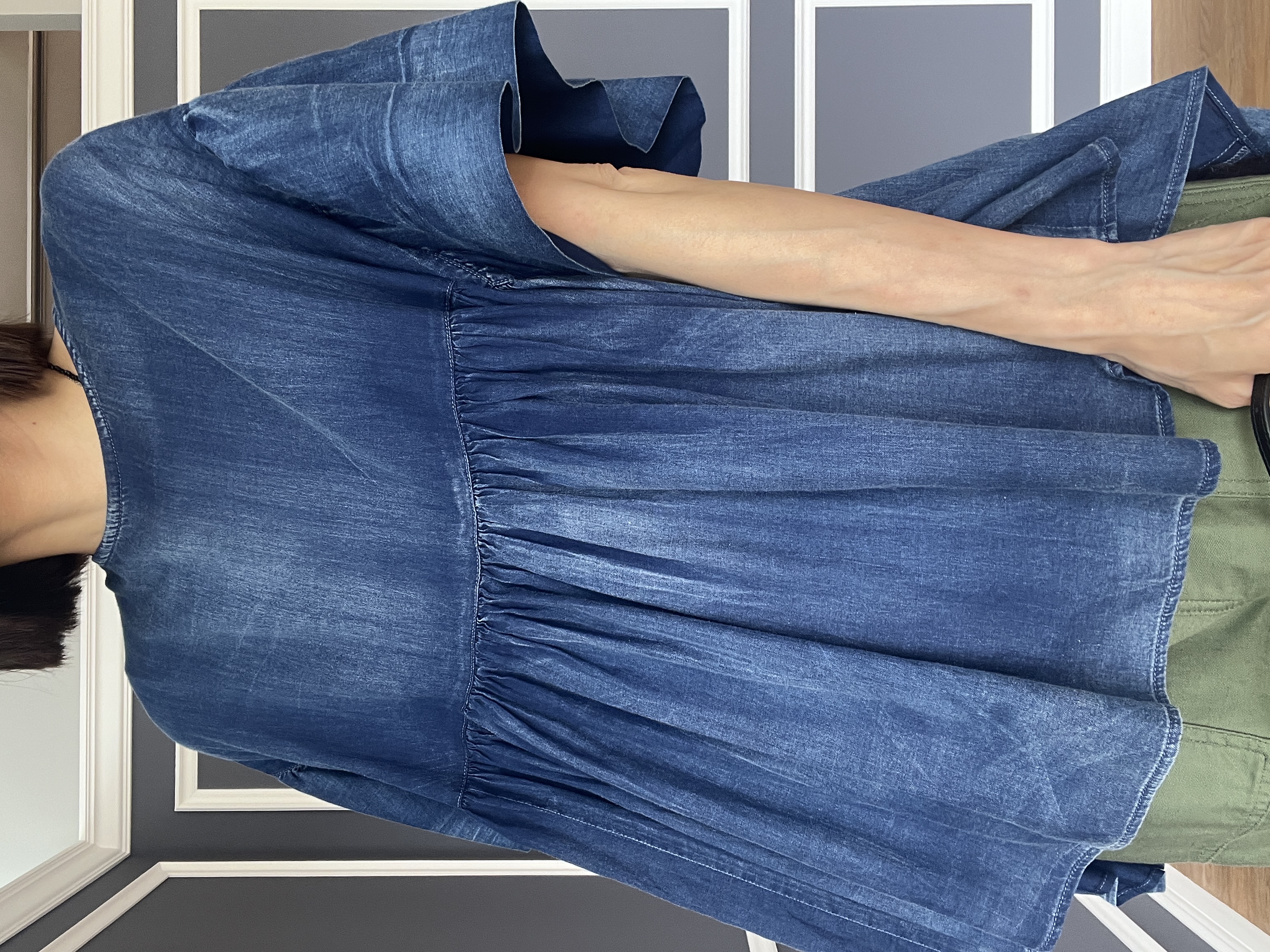misaさんの「DRESSTERIOR｜【otonaMUSE5月号掲載】スキニーベルトサンダル」を使ったコーディネート