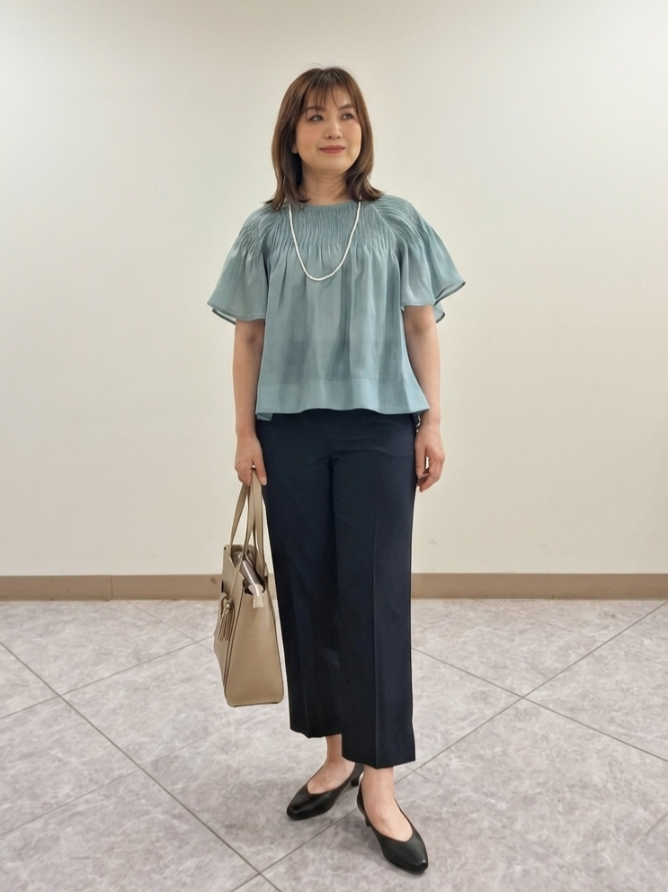 S.xuliさんの「Reflect｜ピンタックデザインフレアスリーブブラウス」を使ったコーディネート