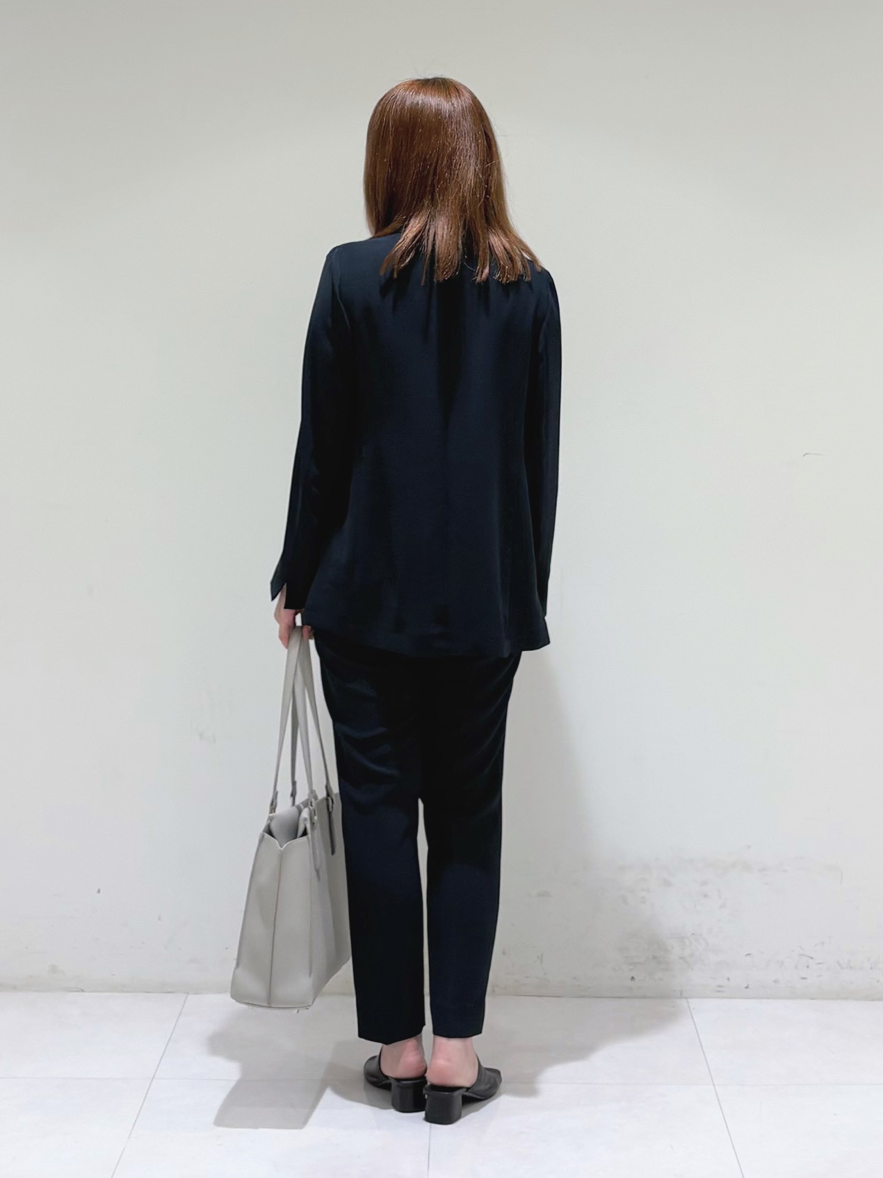 tsuyuさんの「INDIVI｜【洗える／多機能／SETUP可】着る日傘ダブルジャケット」を使ったコーディネート