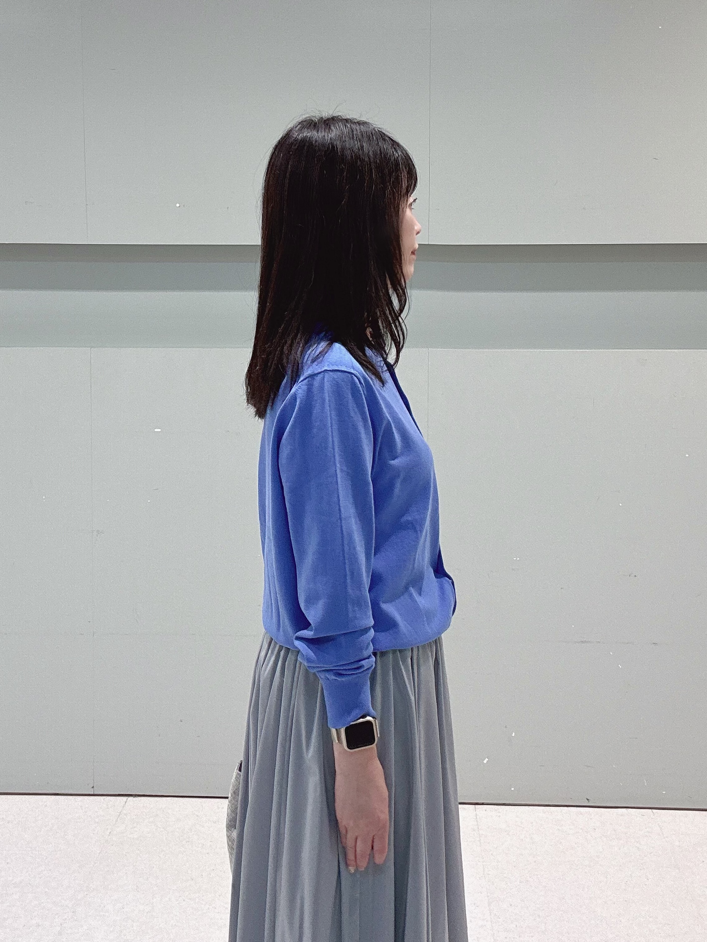 makiさんの「UNTITLED｜【9色展開/アンサンブル可】コットンクルーネックカーディガン」を使ったコーディネート