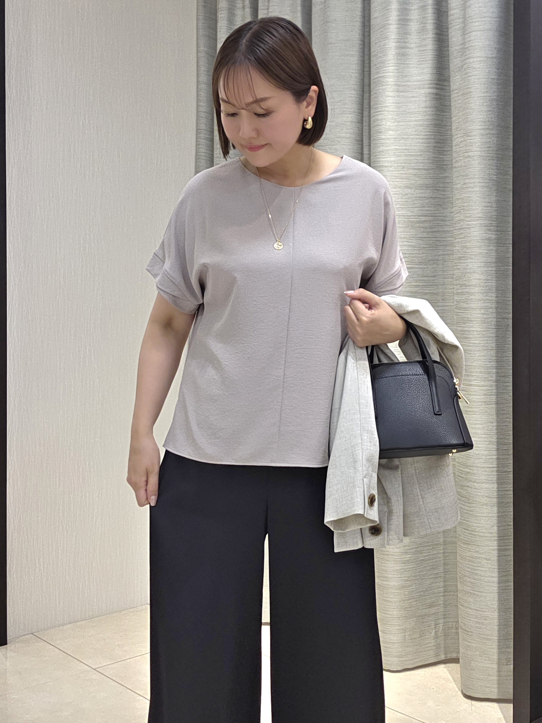 naokoさんの「UNTITLED｜【さらりと快適/セットアップ可/UV/接触冷感】スラブカラーレスジャケット」を使ったコーディネート