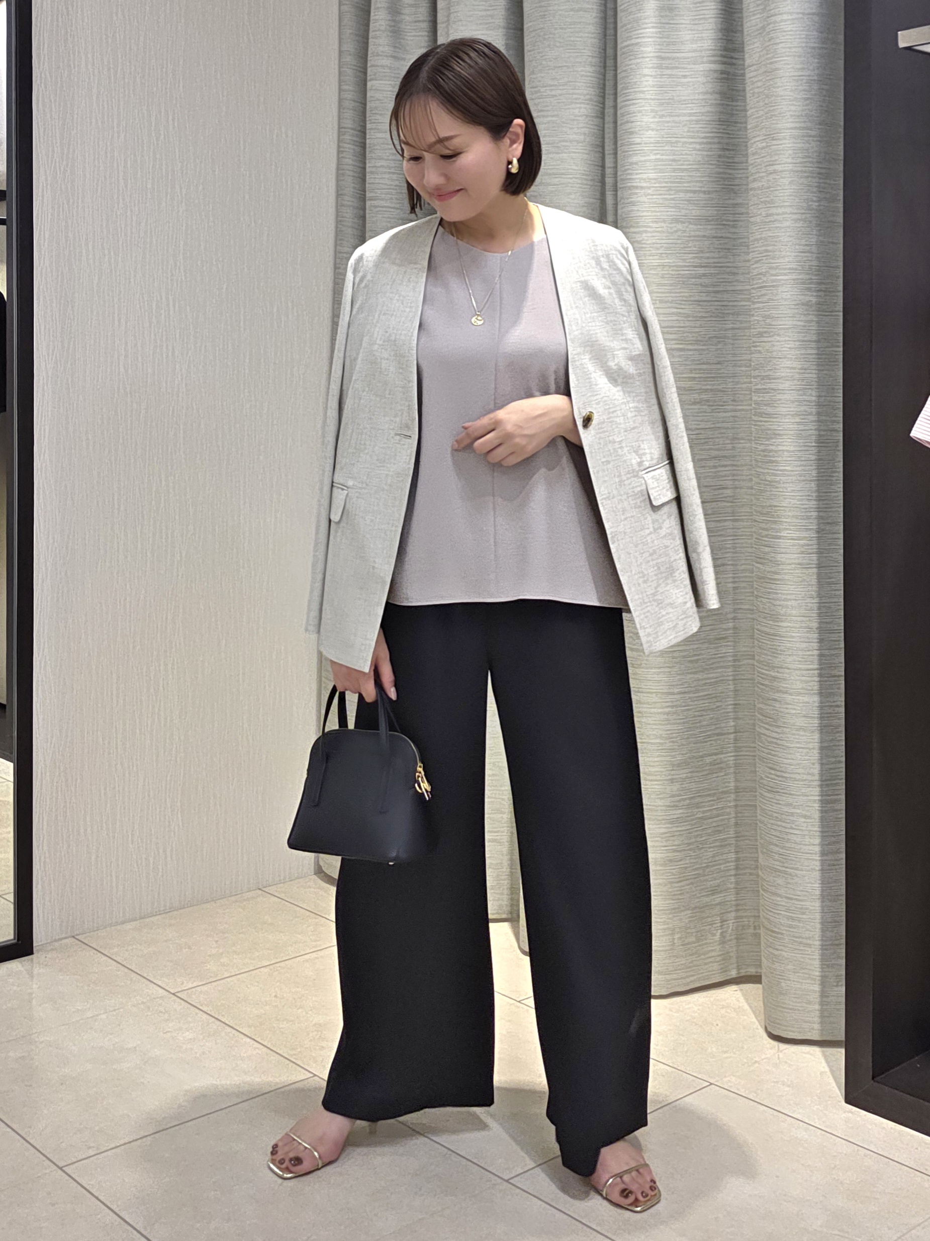 naokoさんの「UNTITLED｜【さらりと快適/セットアップ可/UV/接触冷感】スラブカラーレスジャケット」を使ったコーディネート